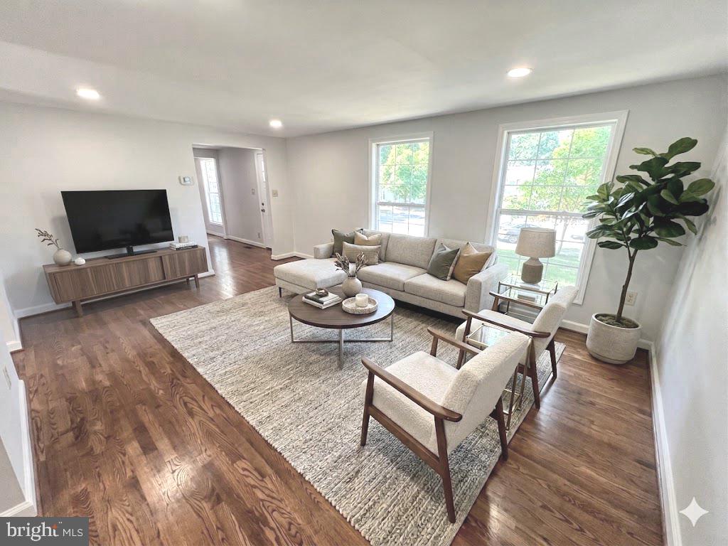 2283 DOSINIA COURT