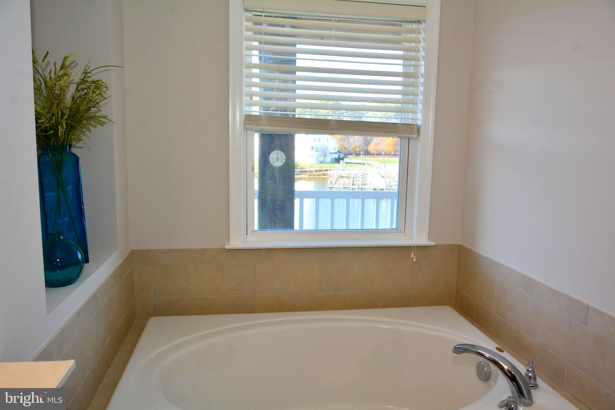 GLEN RIDDLE - Residential