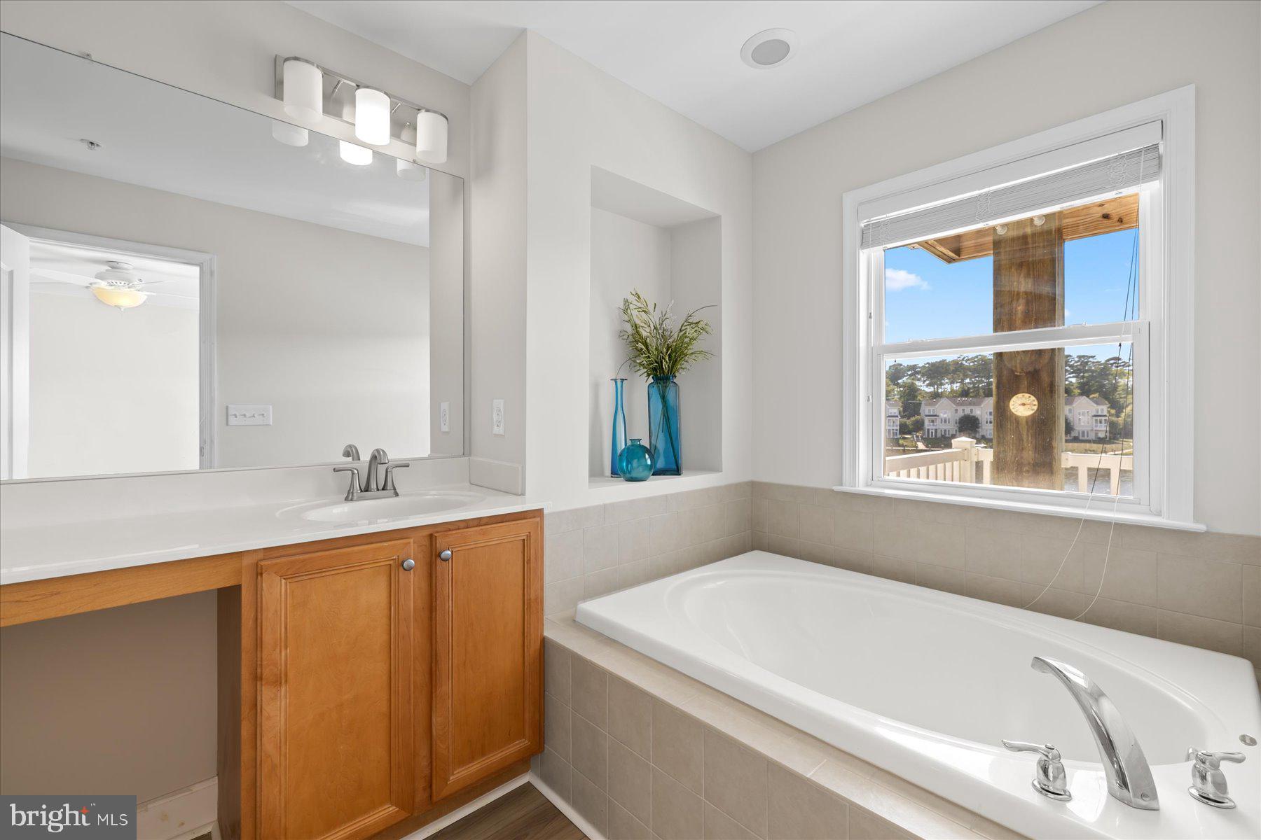 GLEN RIDDLE - Residential