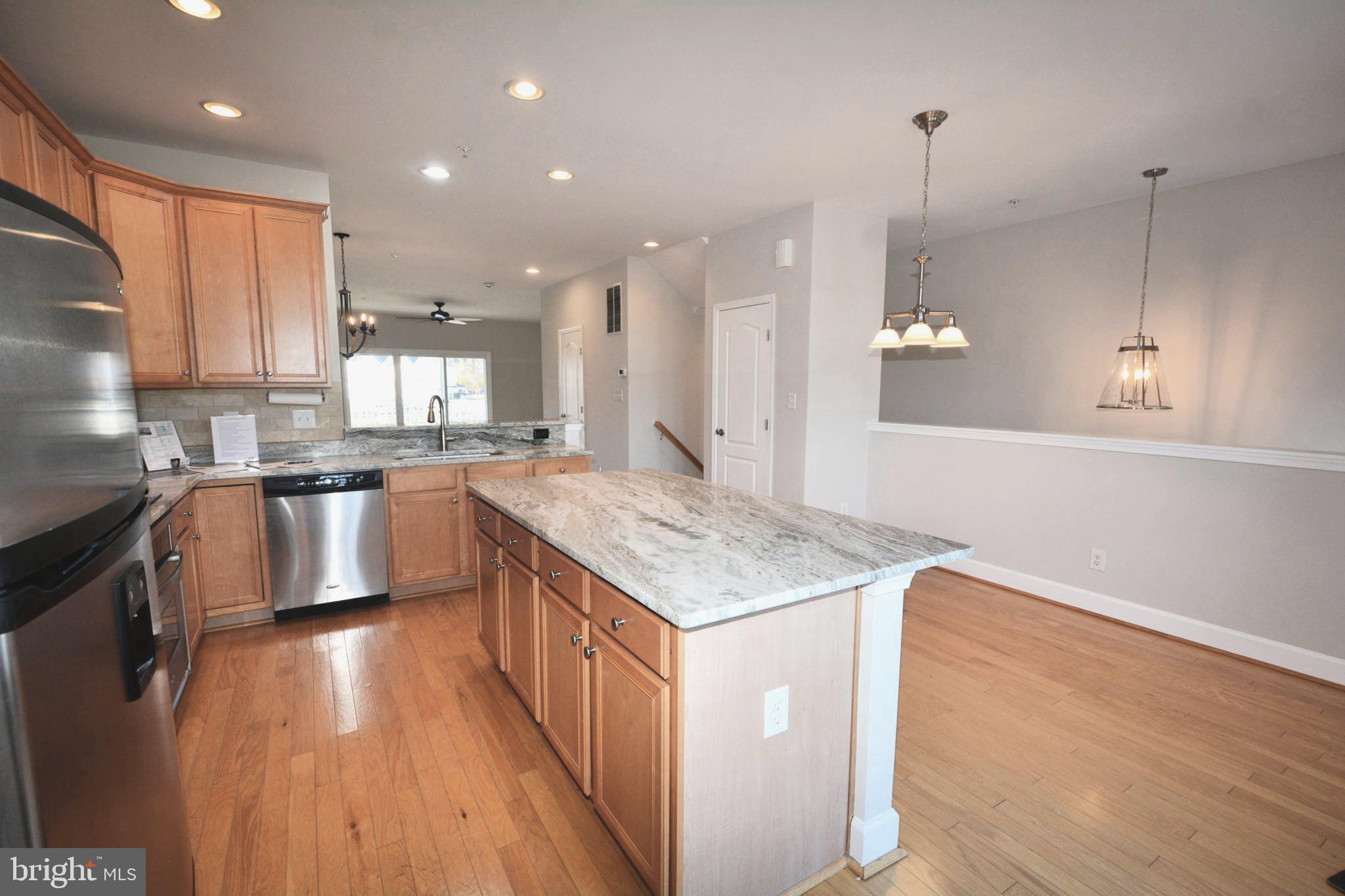 GLEN RIDDLE - Residential