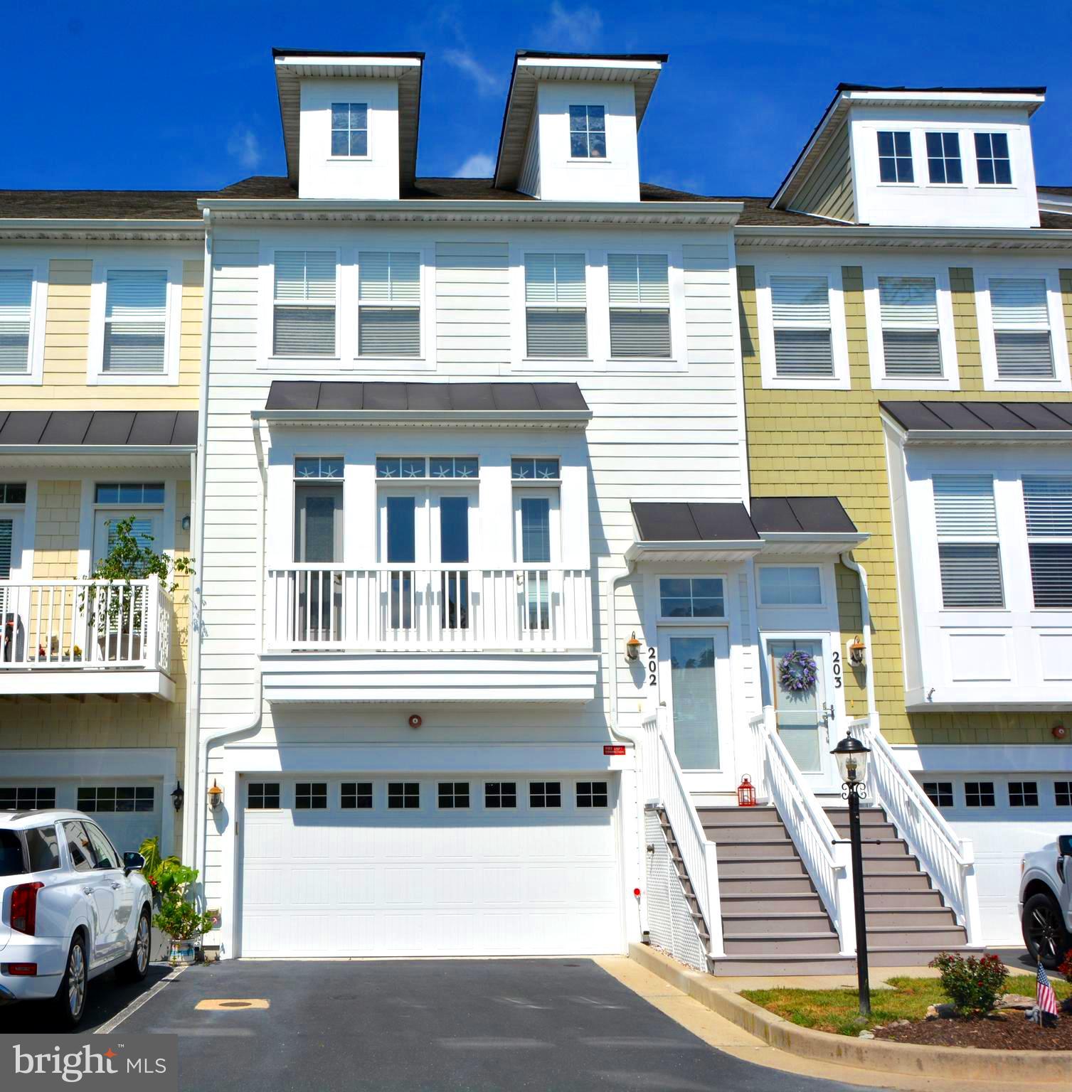 10900 HOLYSTONE LANE 202