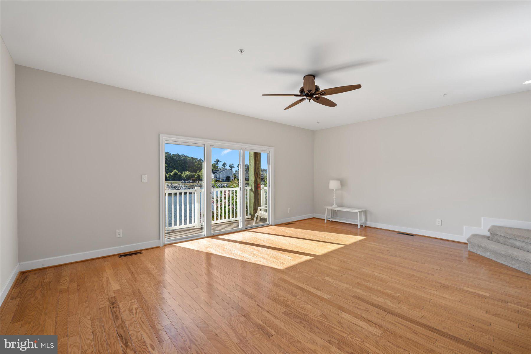 GLEN RIDDLE - Residential