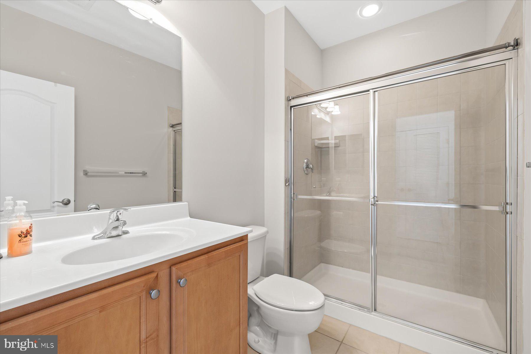 GLEN RIDDLE - Residential