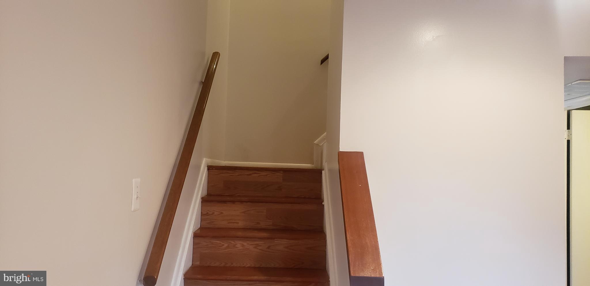 THE WESTERLIES - Residential Lease