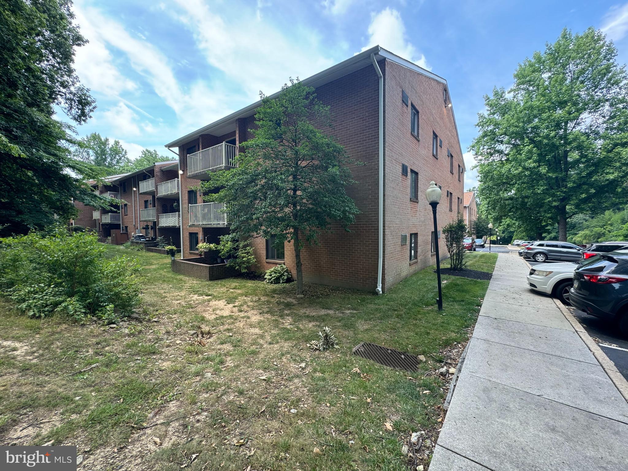 WOODMONT NORTH - Residential Lease