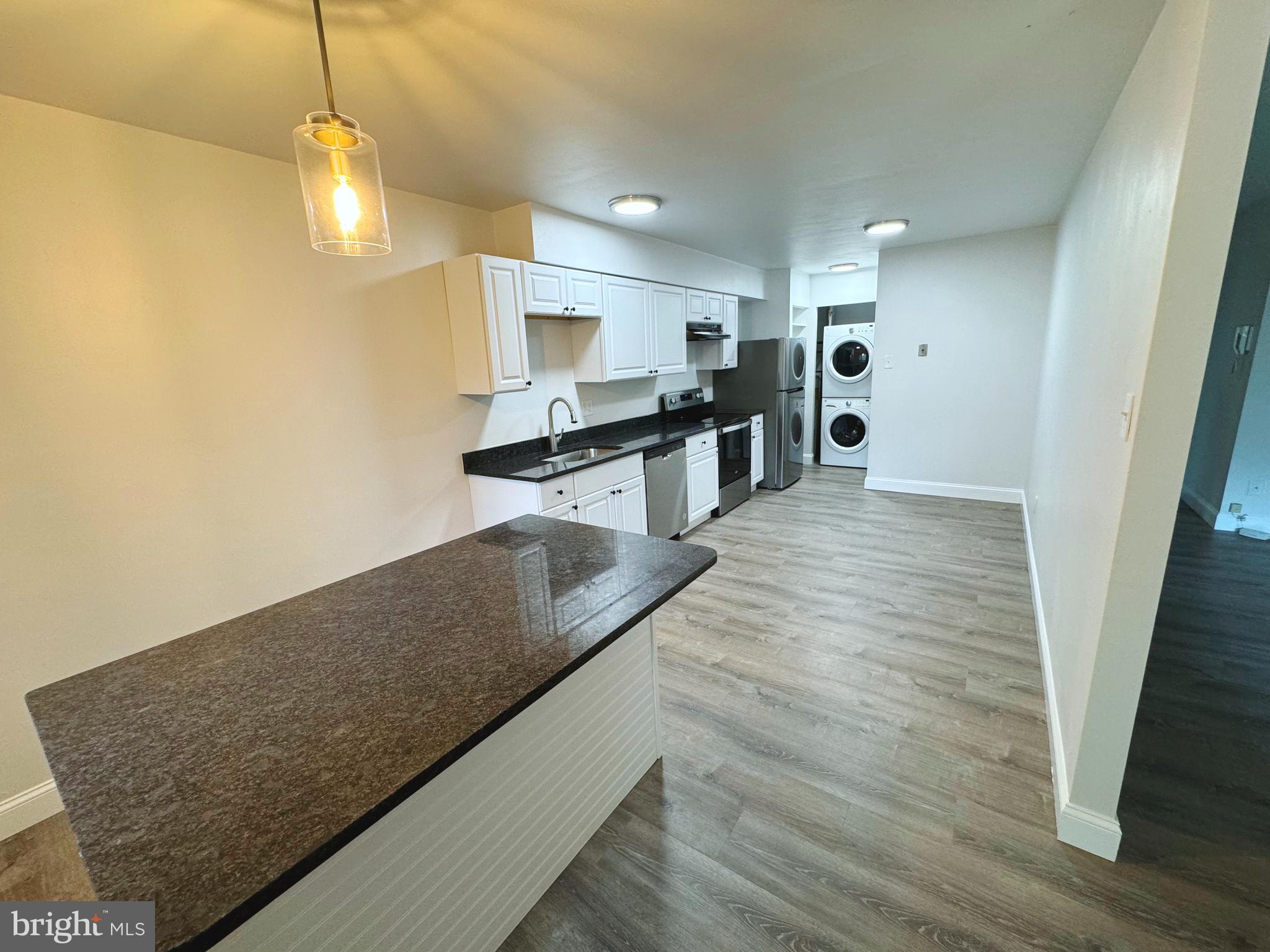 WOODMONT NORTH - Residential Lease