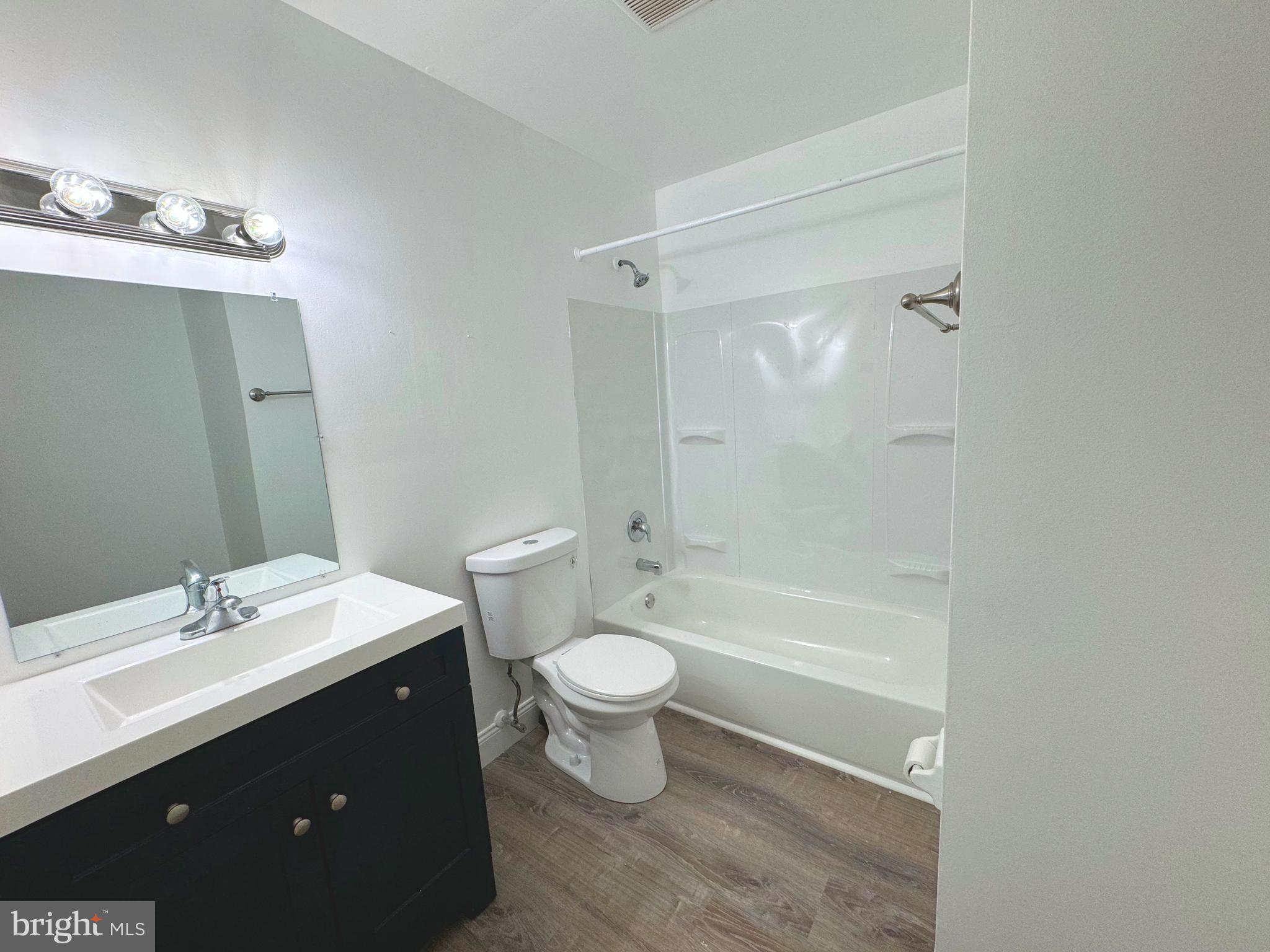 WOODMONT NORTH - Residential Lease