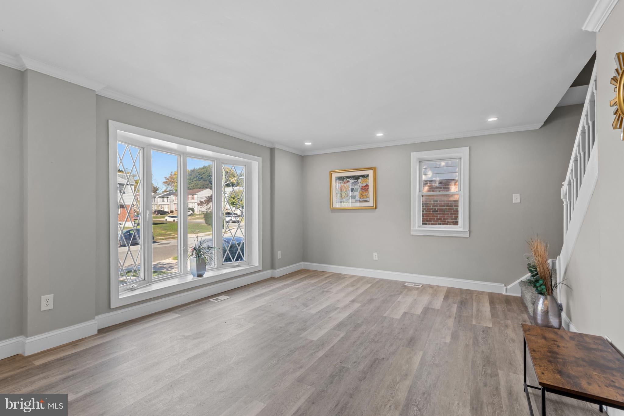 1221 LINDEN AVENUE