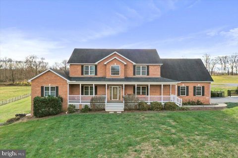 414 MCMURRAN FARM LANE SHEPHERDSTOWN WV 25443