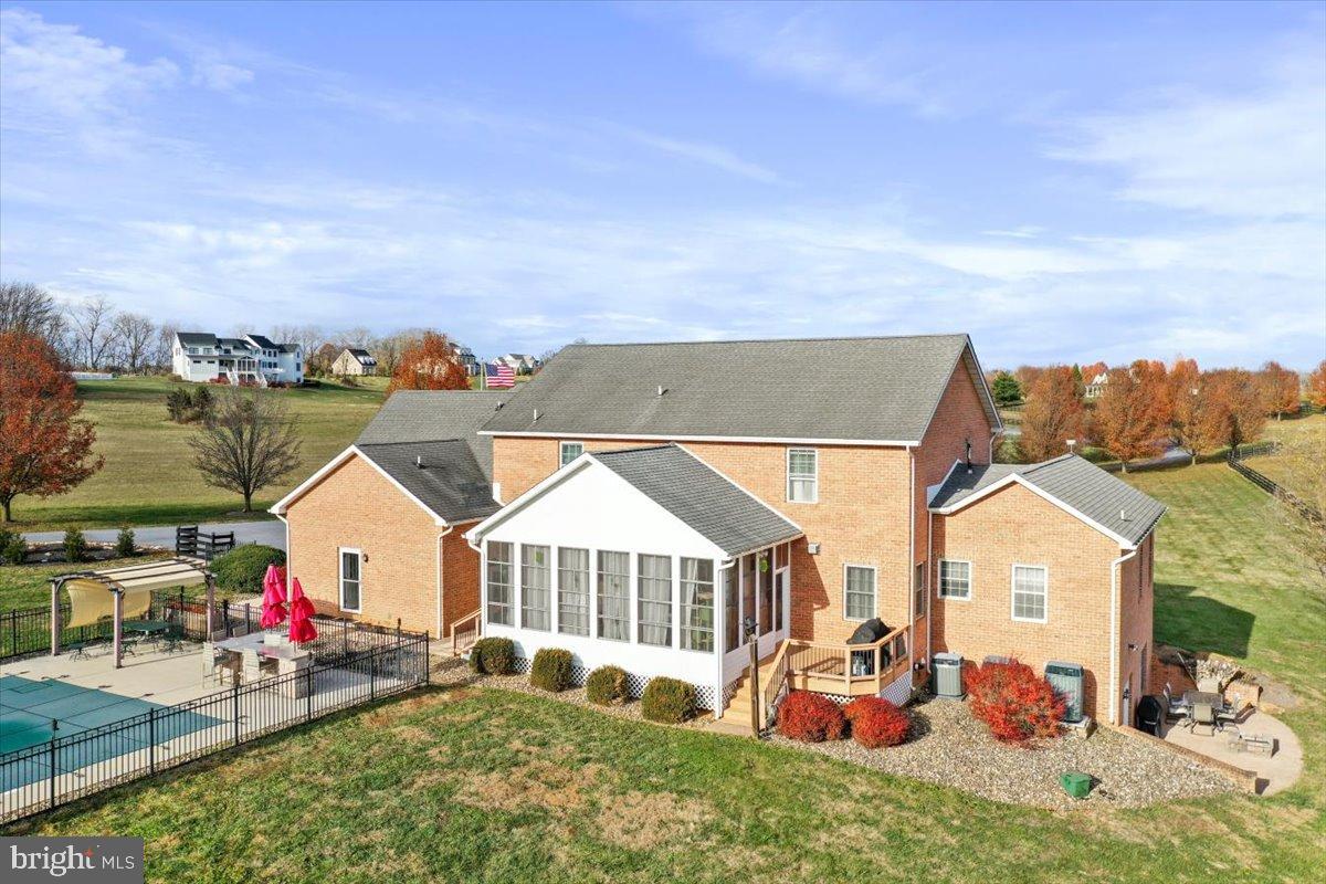 MCMURRAN FARM - Residential