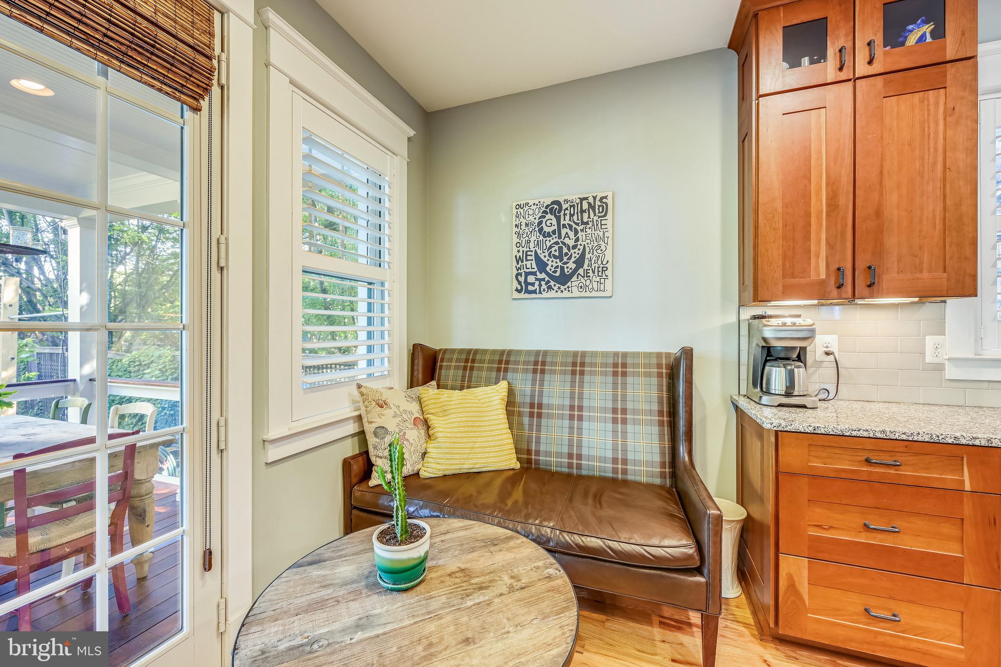 EASTPORT - Residential