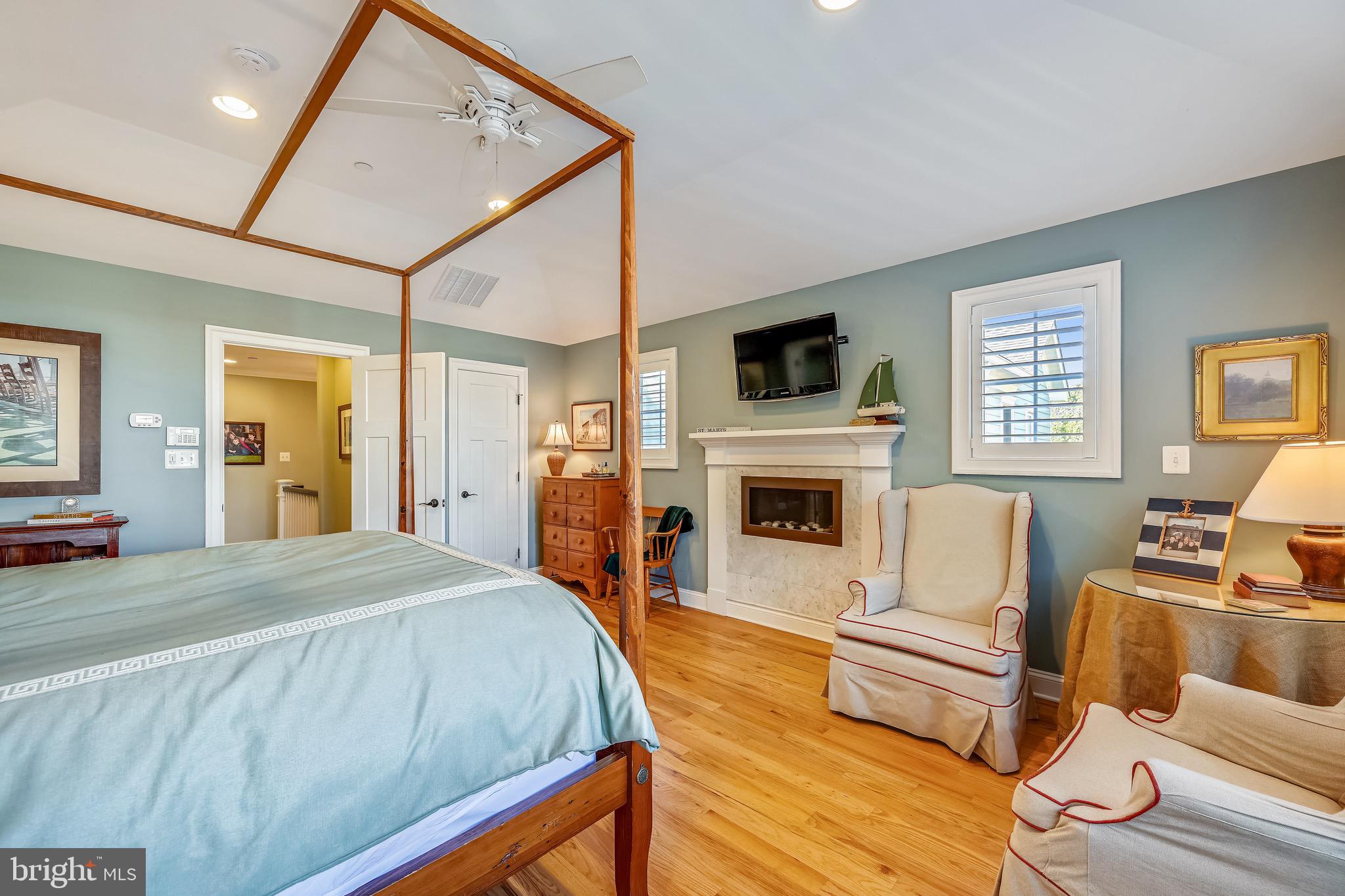 EASTPORT - Residential