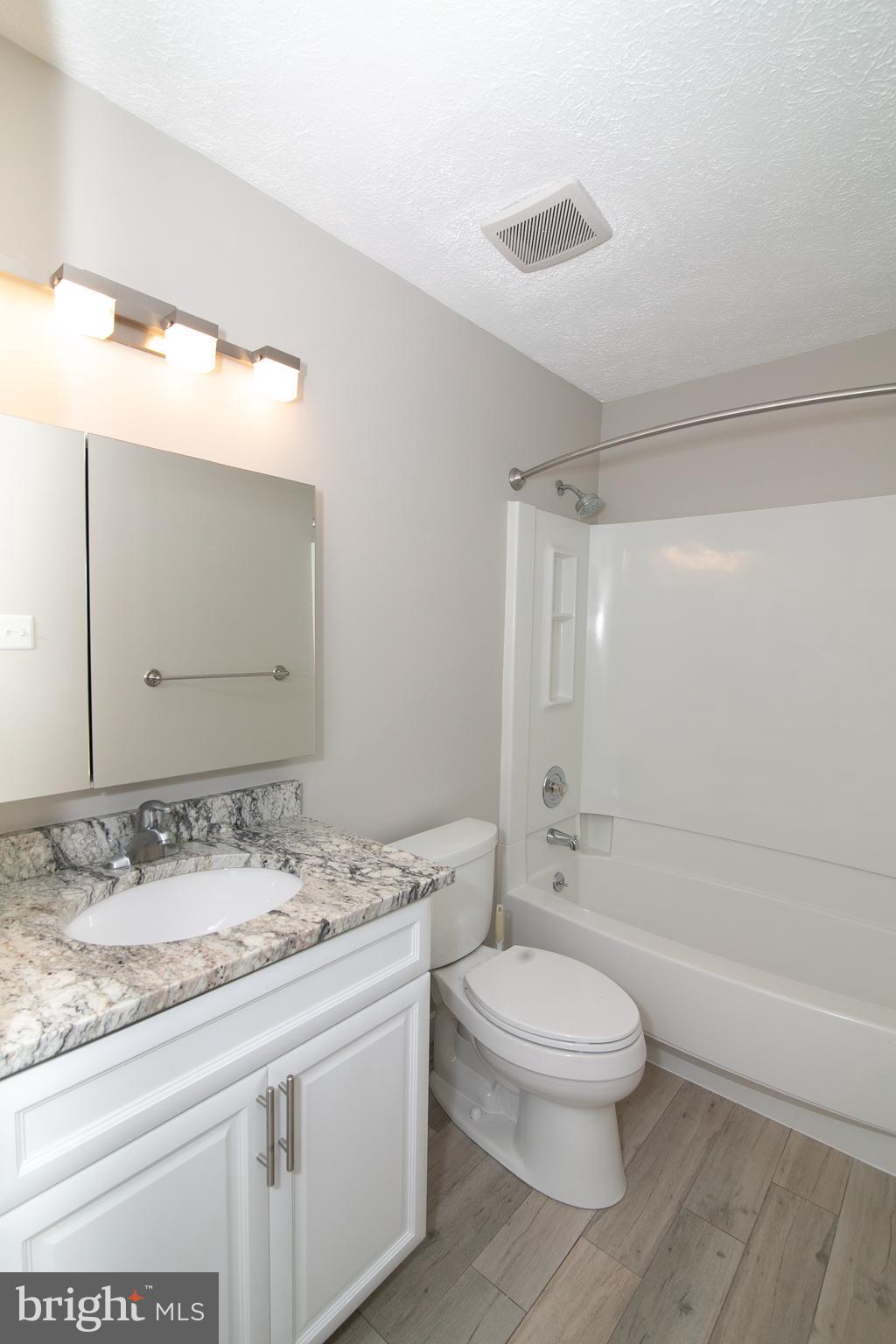 MONTCLAIR - Residential