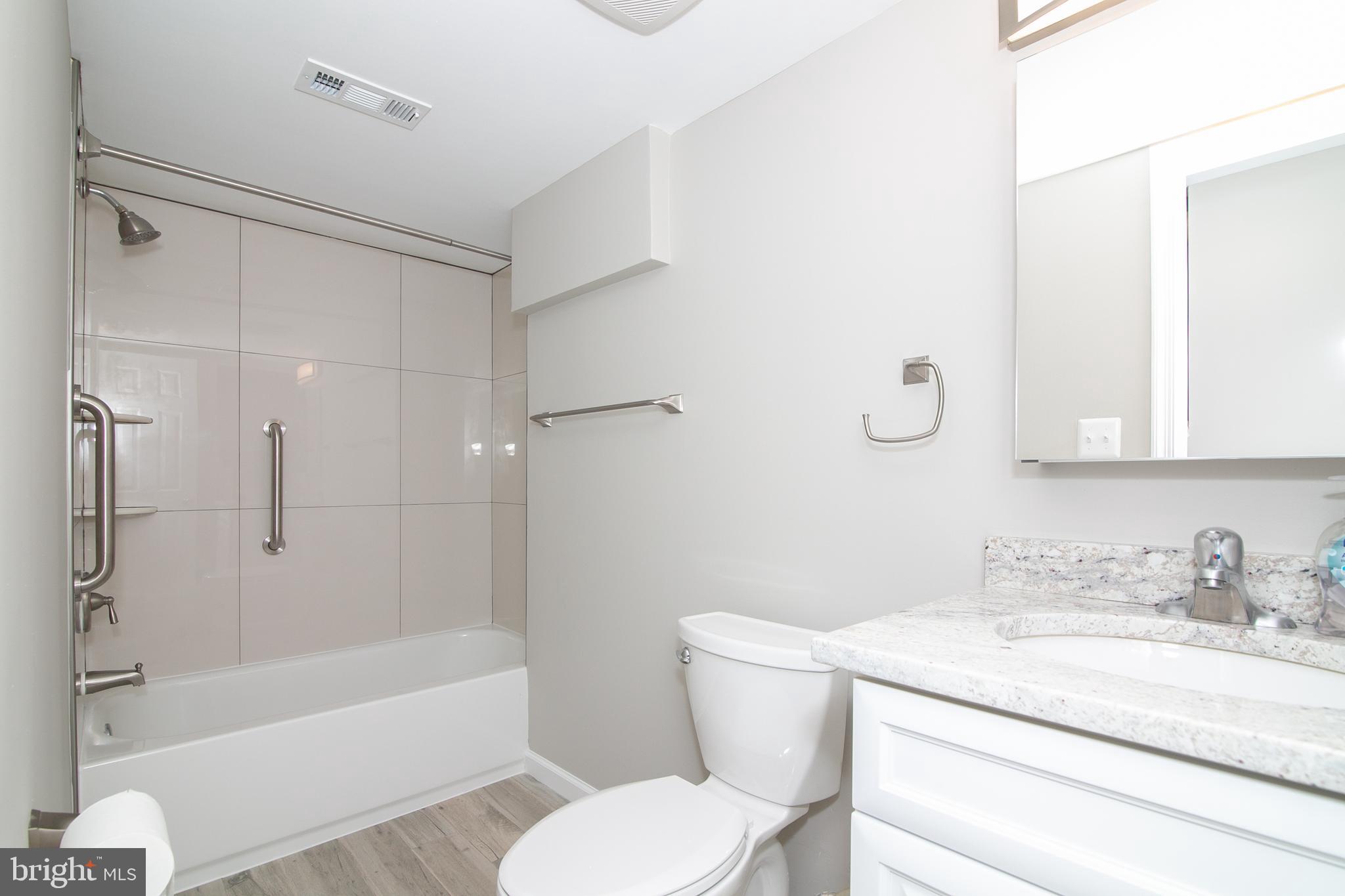 MONTCLAIR - Residential