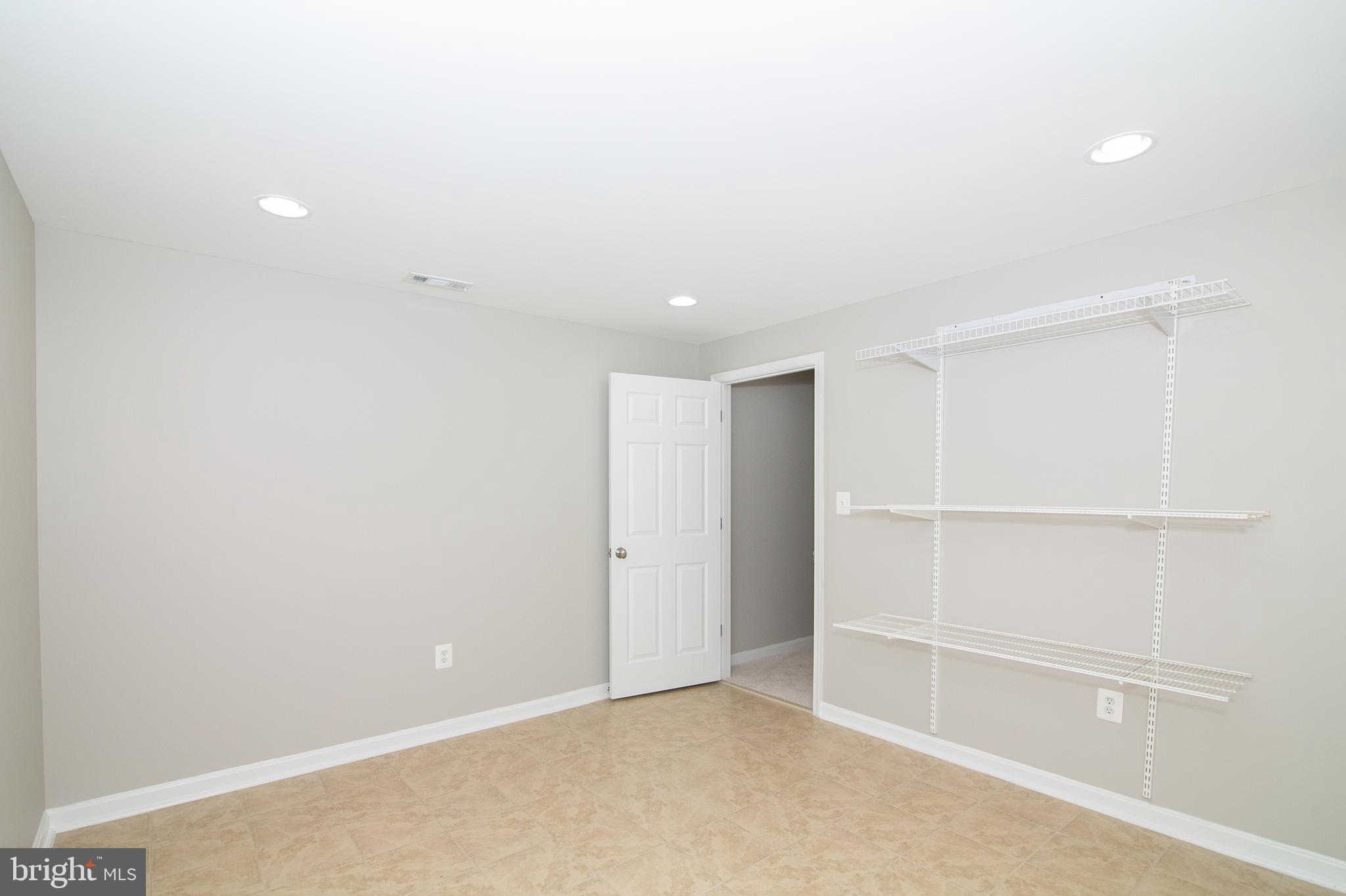 MONTCLAIR - Residential