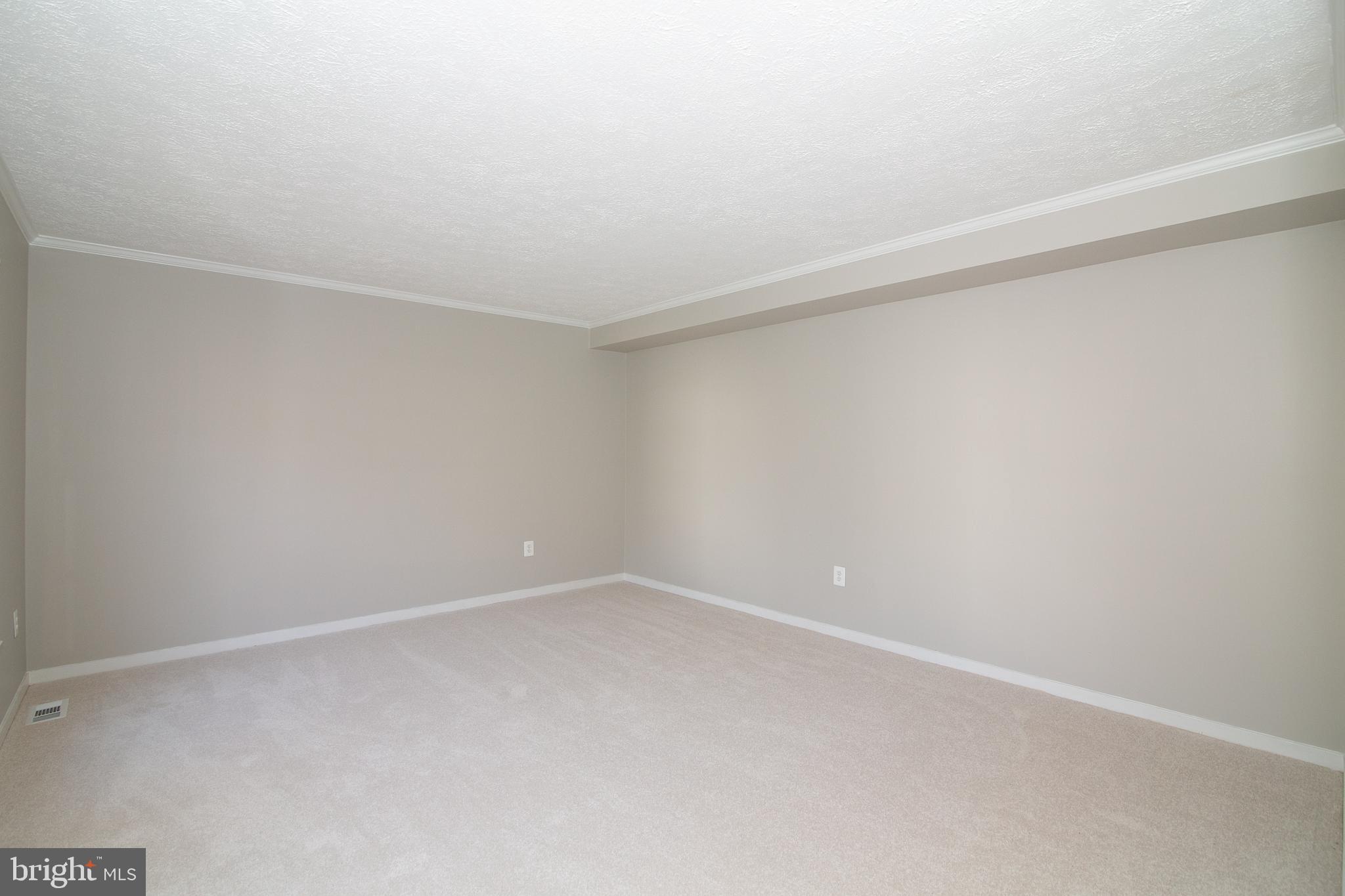 MONTCLAIR - Residential