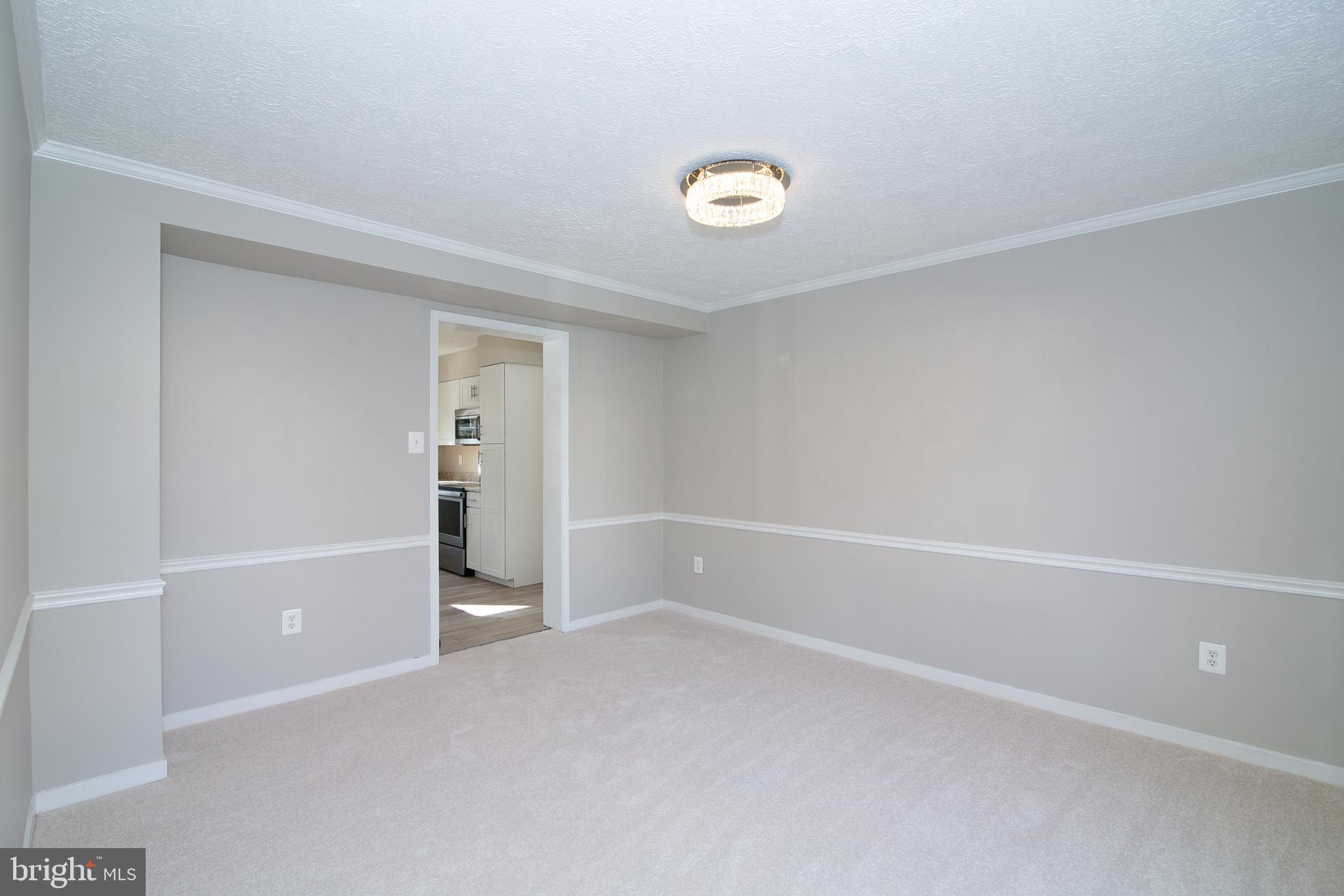 MONTCLAIR - Residential