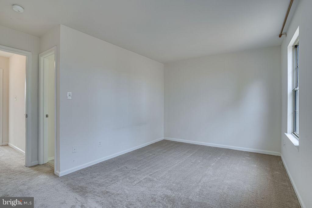 WINSLOW CHASE - Residential Lease