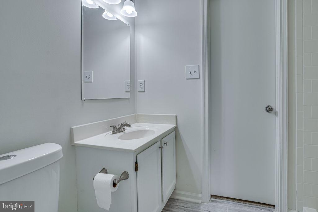 WINSLOW CHASE - Residential Lease