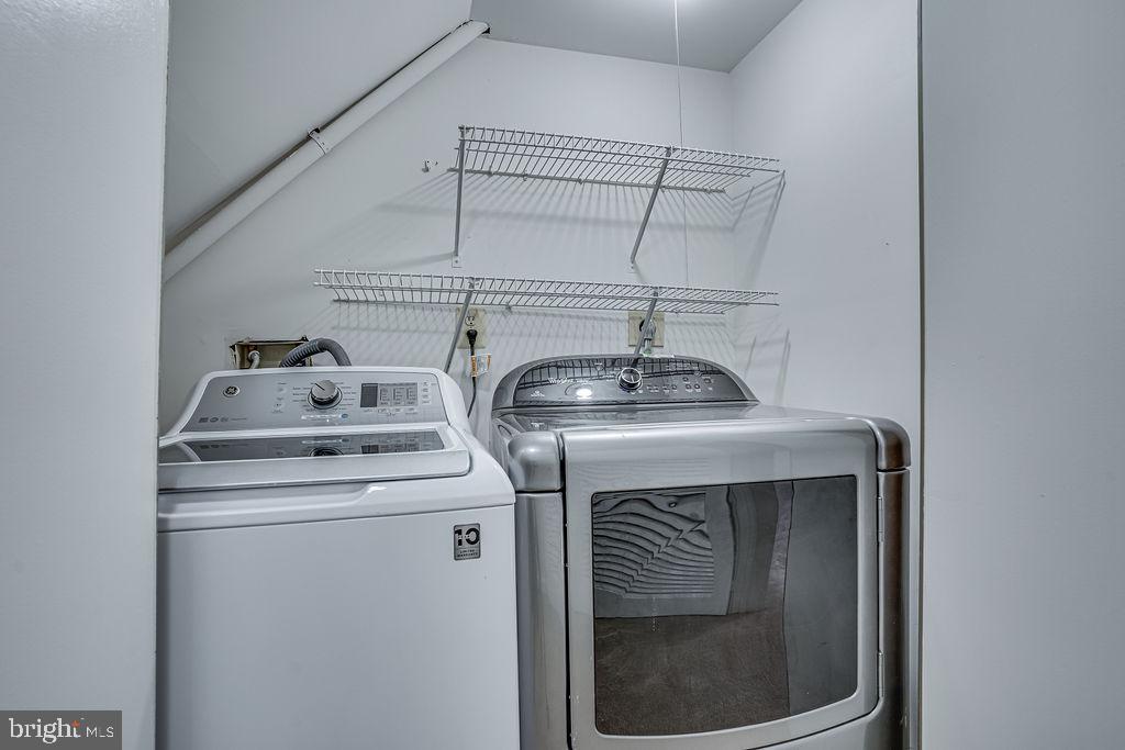 WINSLOW CHASE - Residential Lease