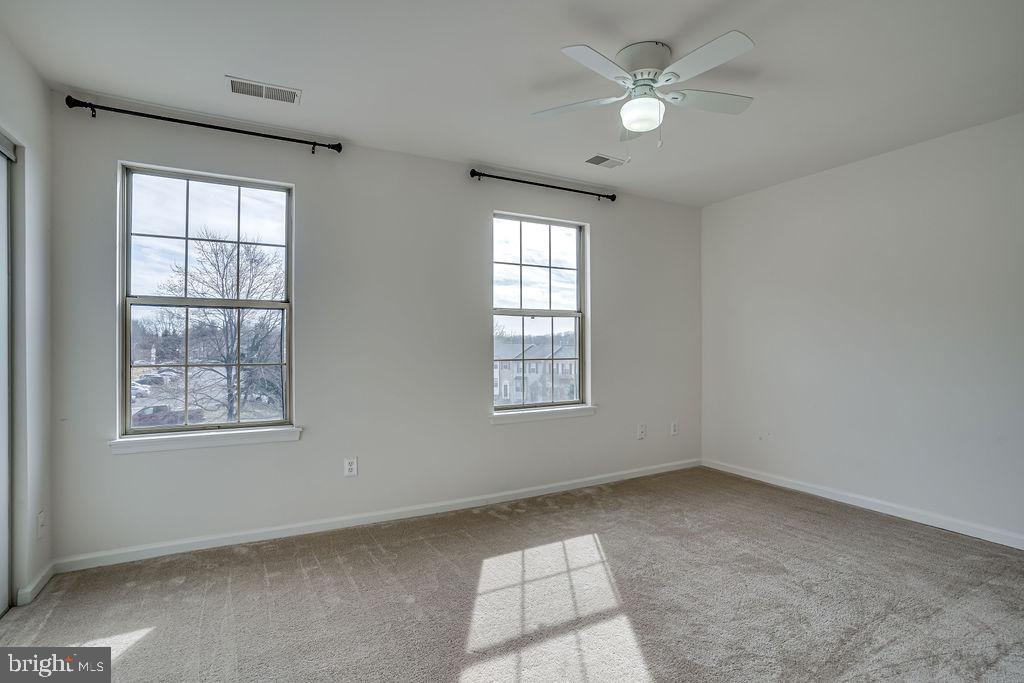 WINSLOW CHASE - Residential Lease