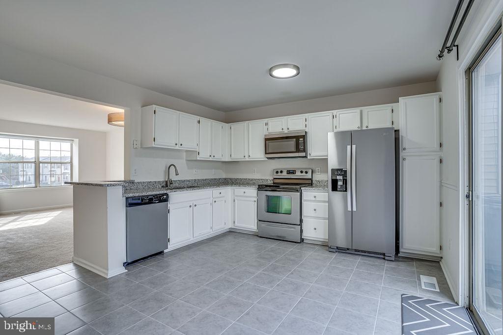 WINSLOW CHASE - Residential Lease