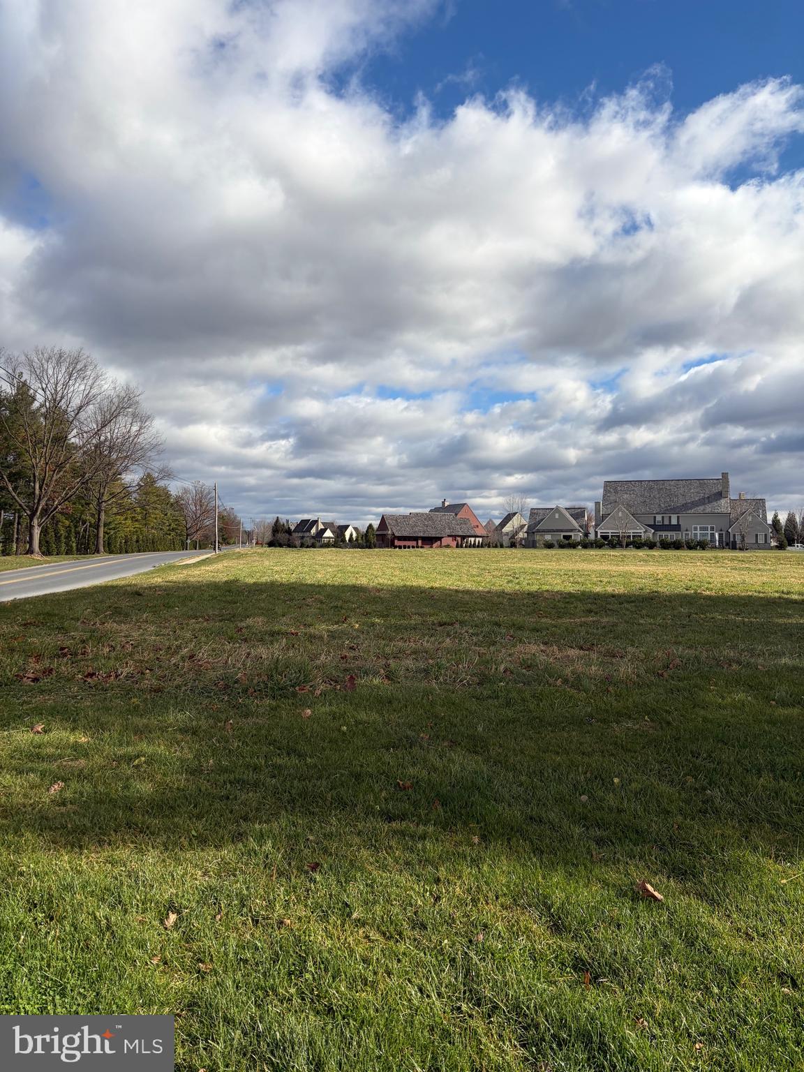 #48 MEADOWBREEZE LANE