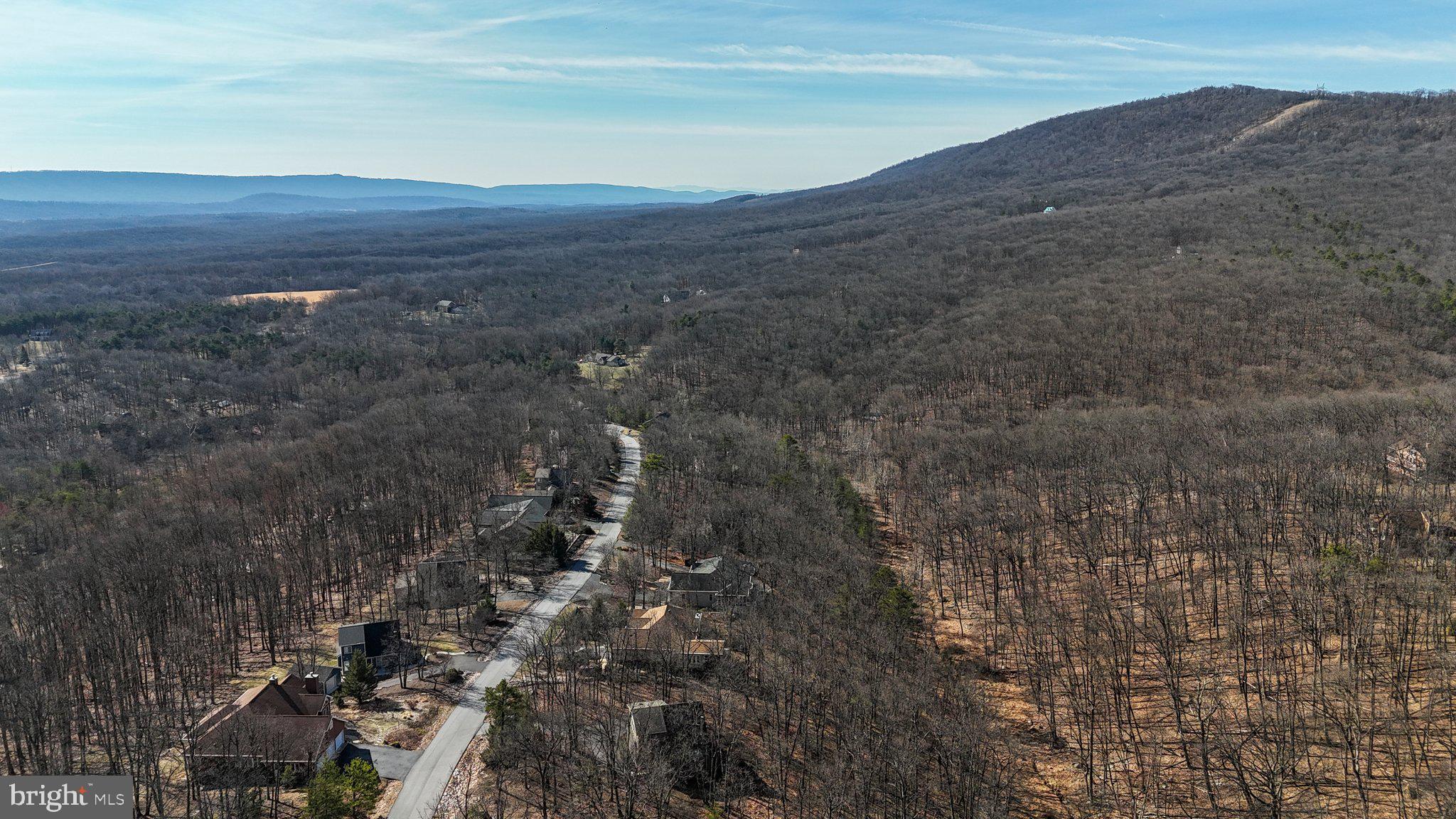 THE WOODS - Residential