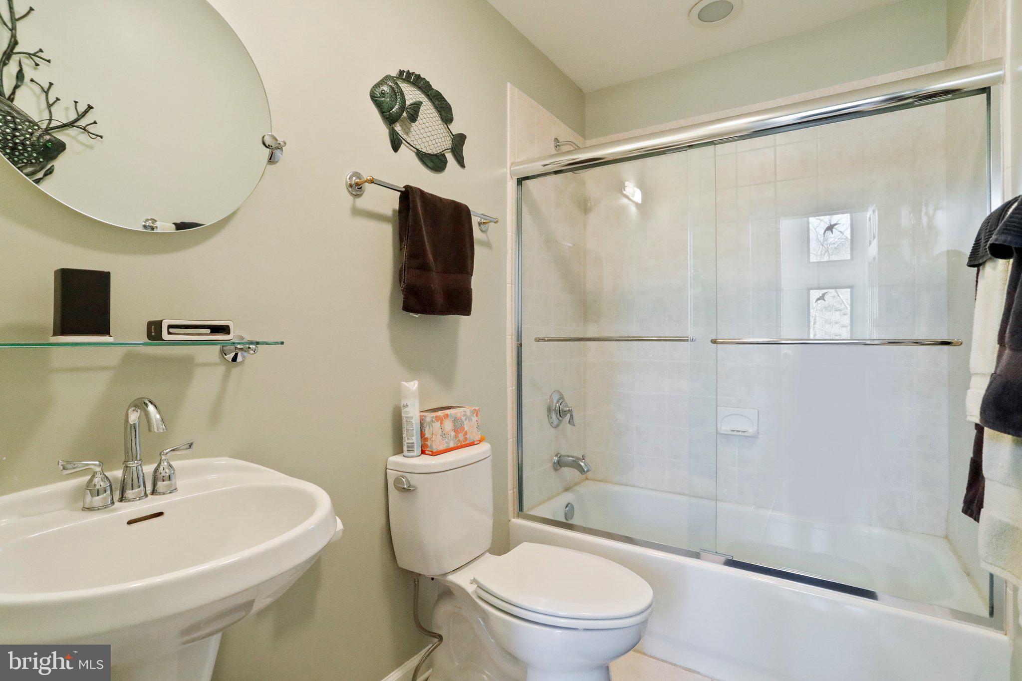 THE WOODS - Residential