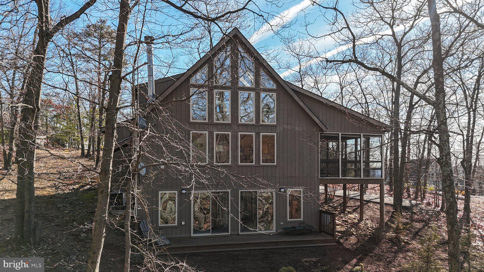 THE WOODS - Residential