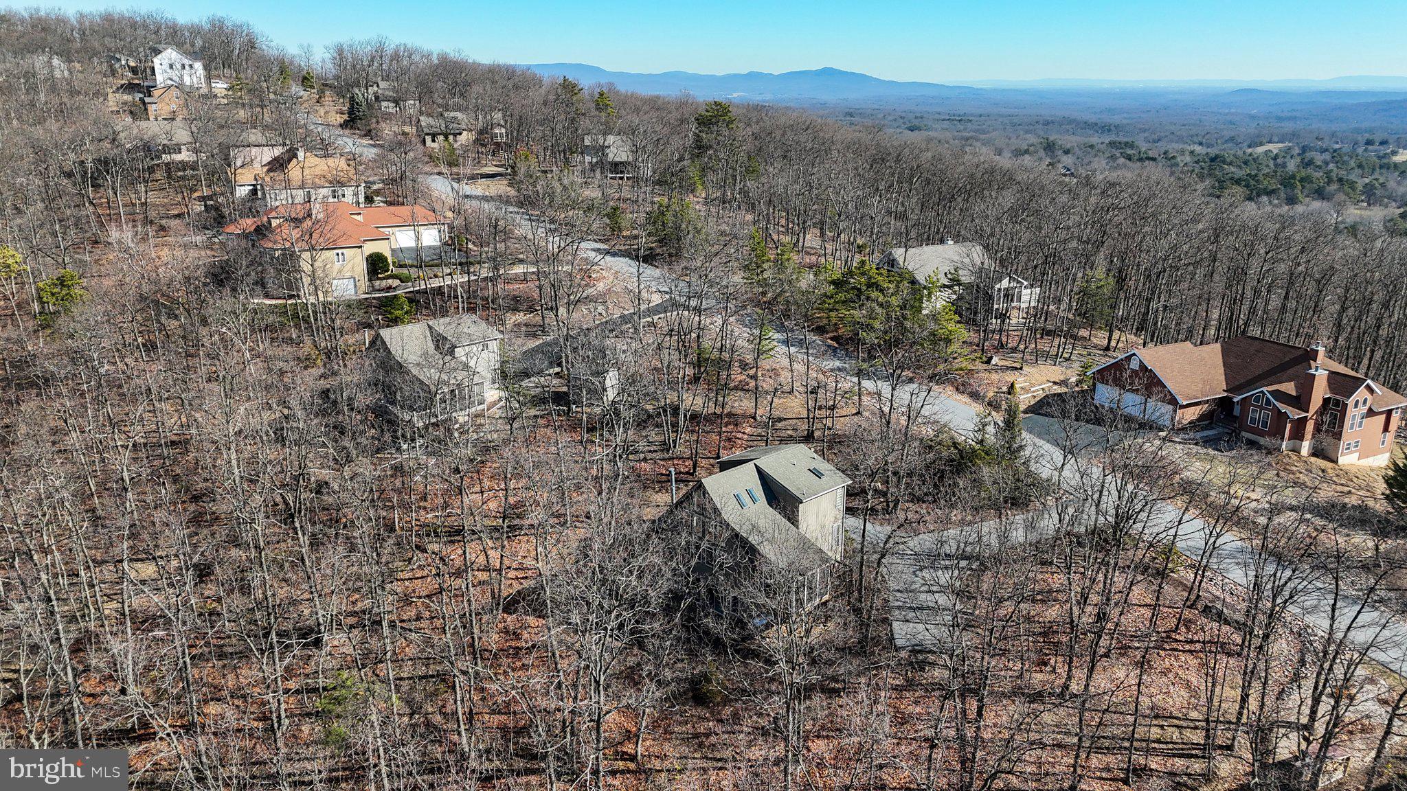 THE WOODS - Residential