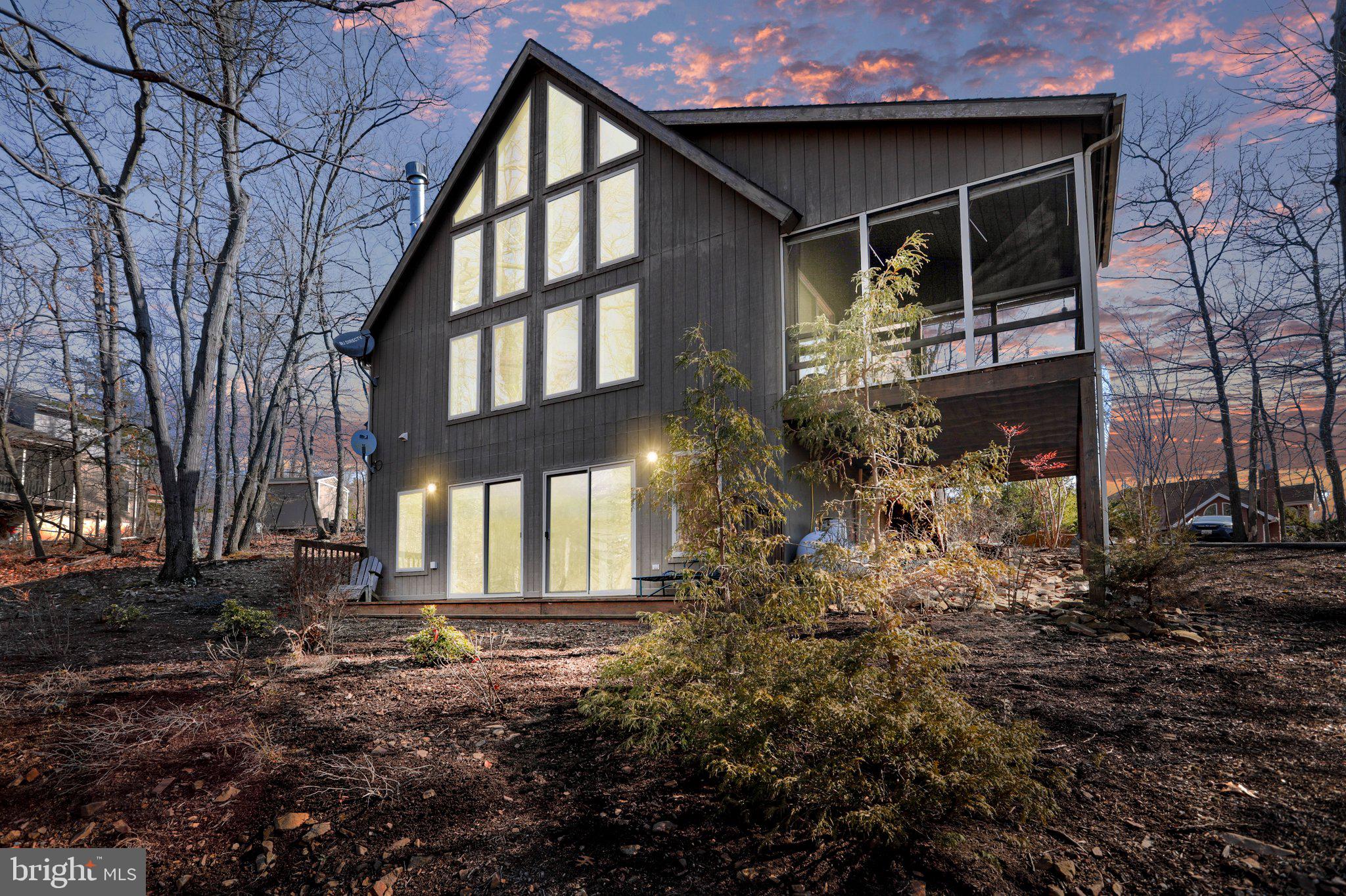 THE WOODS - Residential