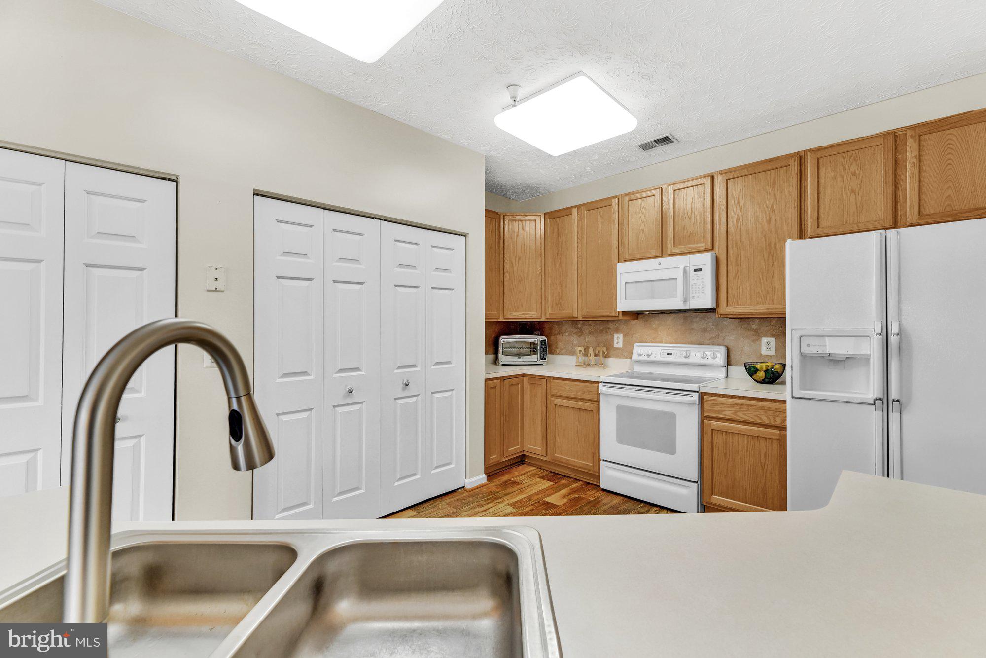 DEVONSHIRE AT WHITEMARSH - Residential