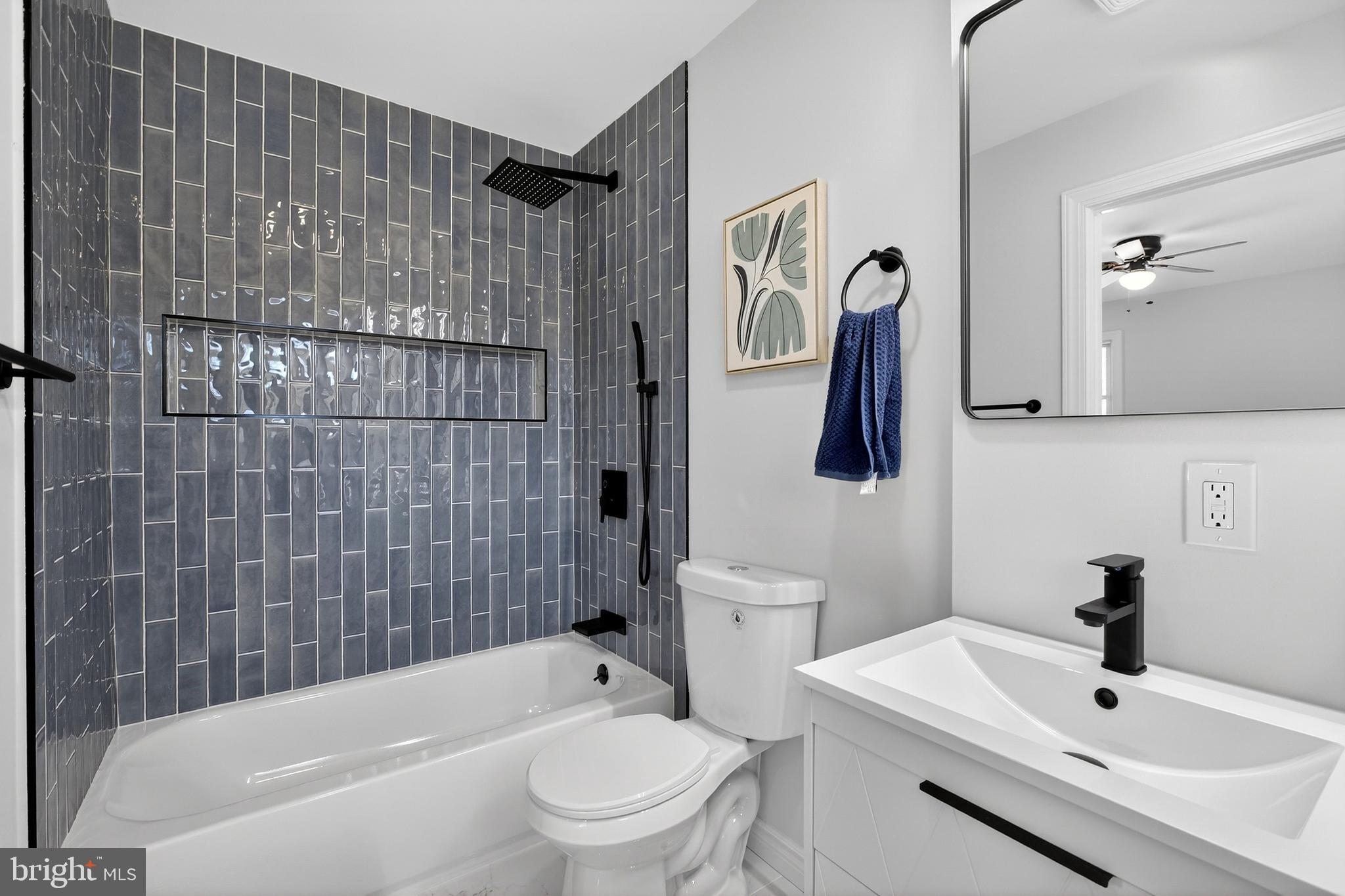 MEADOWOOD - Residential