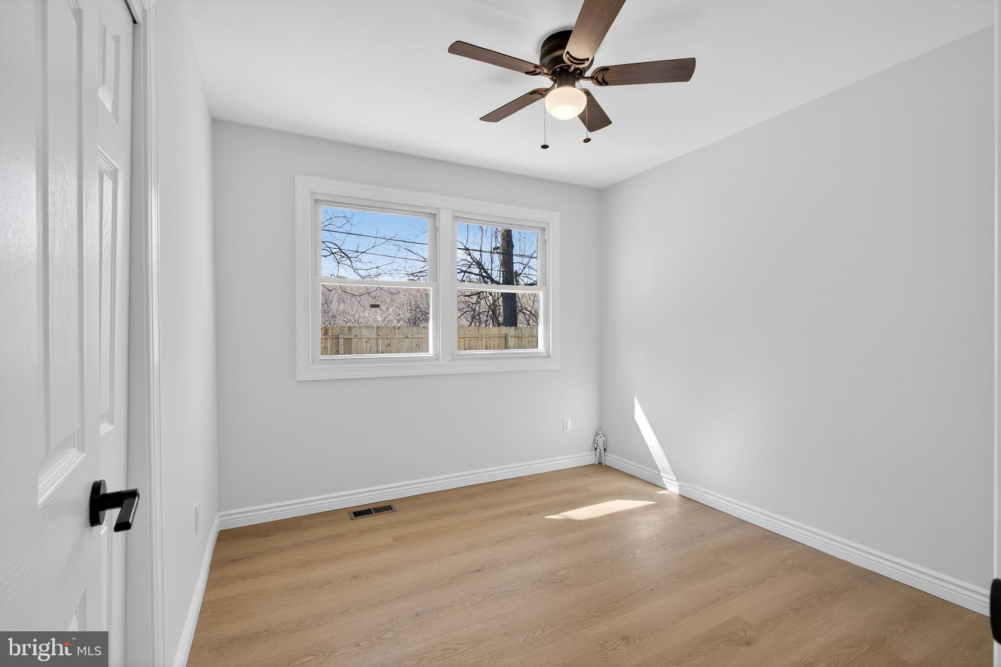 MEADOWOOD - Residential