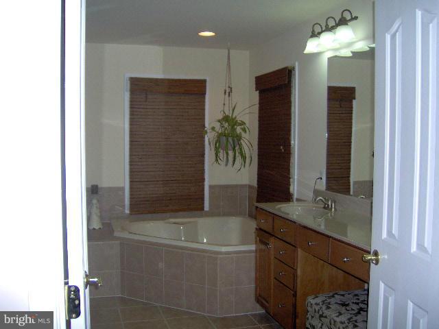 TALL PINES - Residential