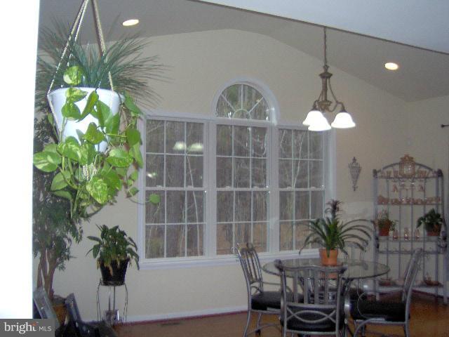 TALL PINES - Residential