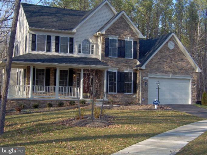 TALL PINES - Residential