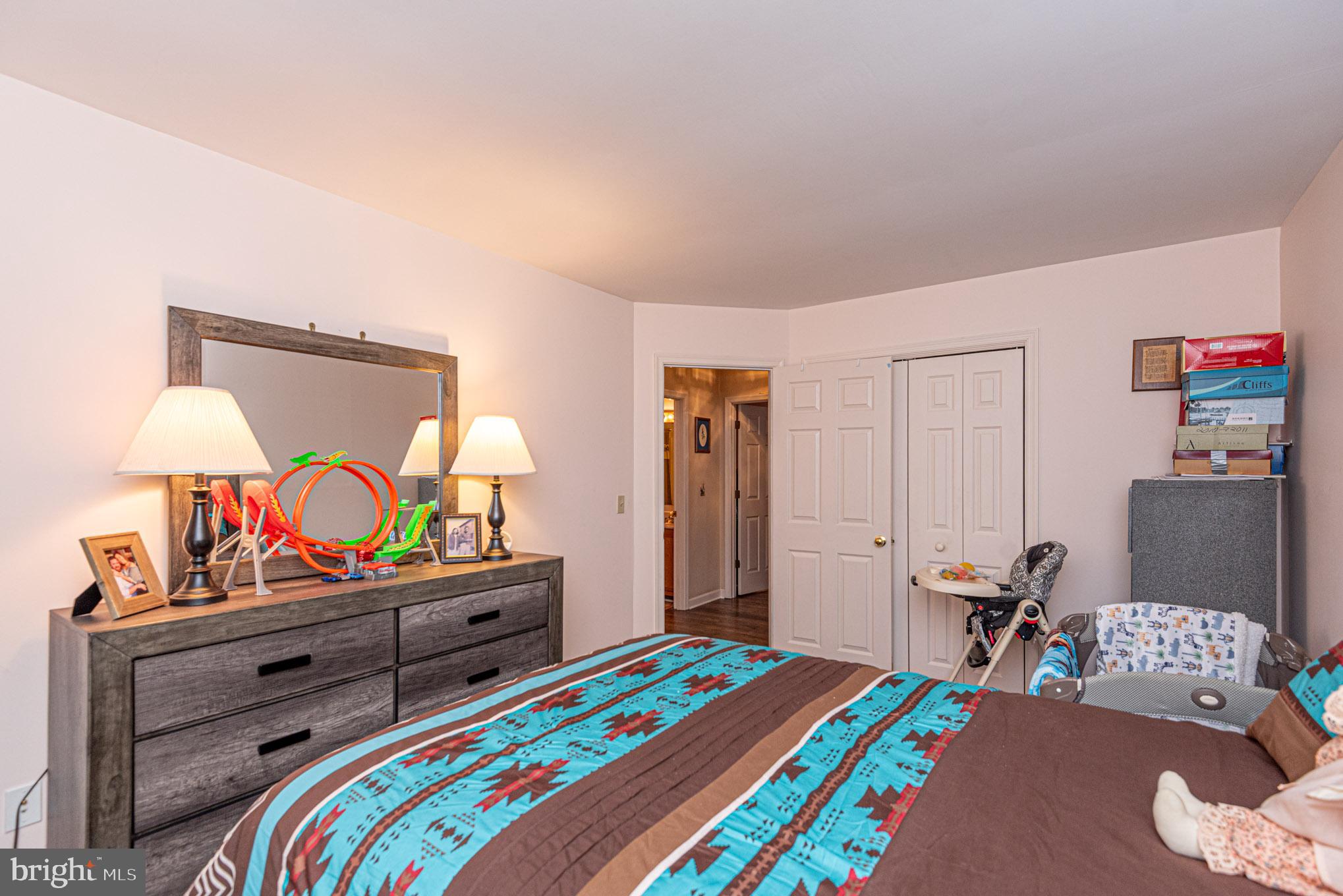 WILLOW CREEK - Residential