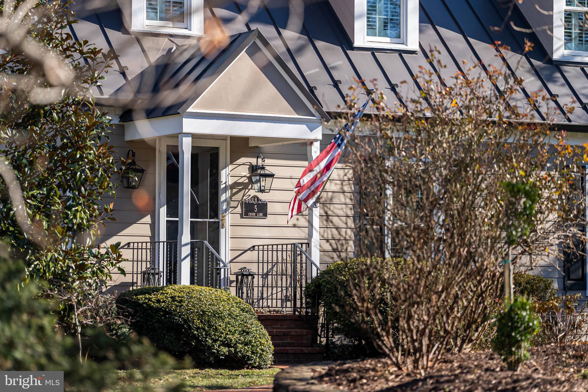 5 CHINN LANE
