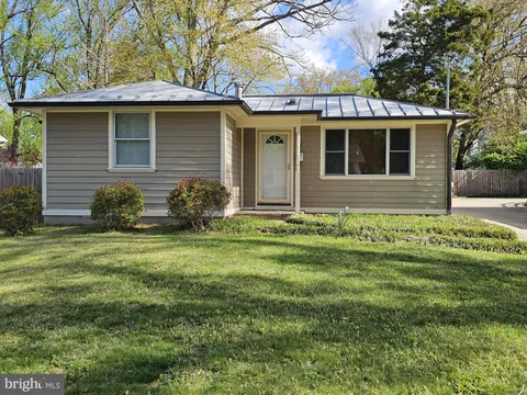 3919 Decatur Avenue, Kensington, MD MLS: MDMC2175756