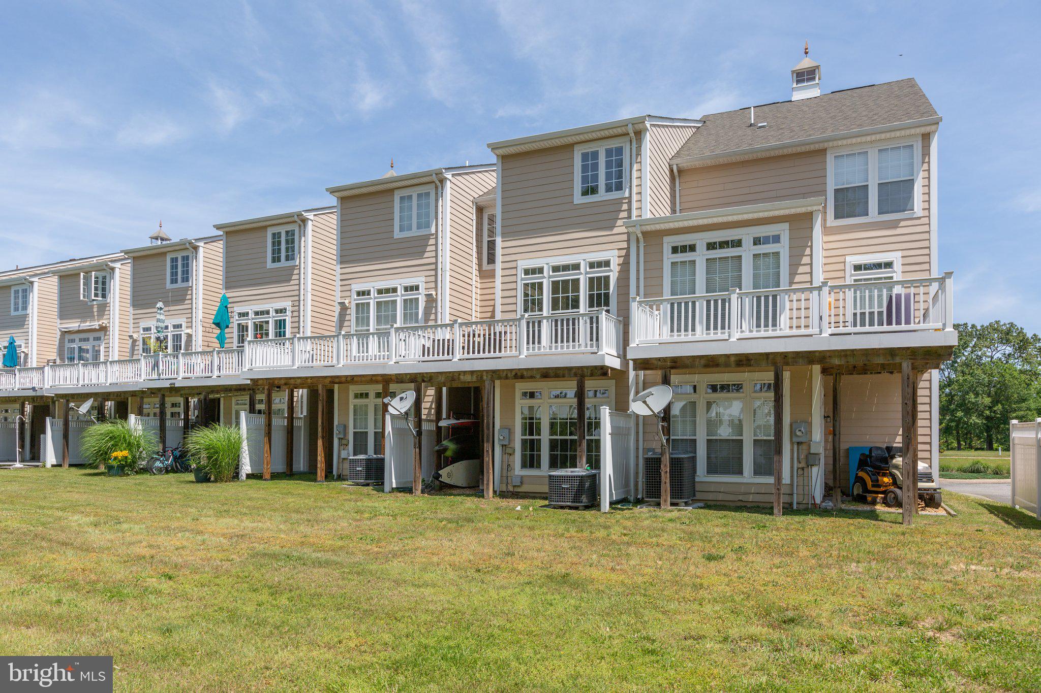 MONROE POINT - Residential