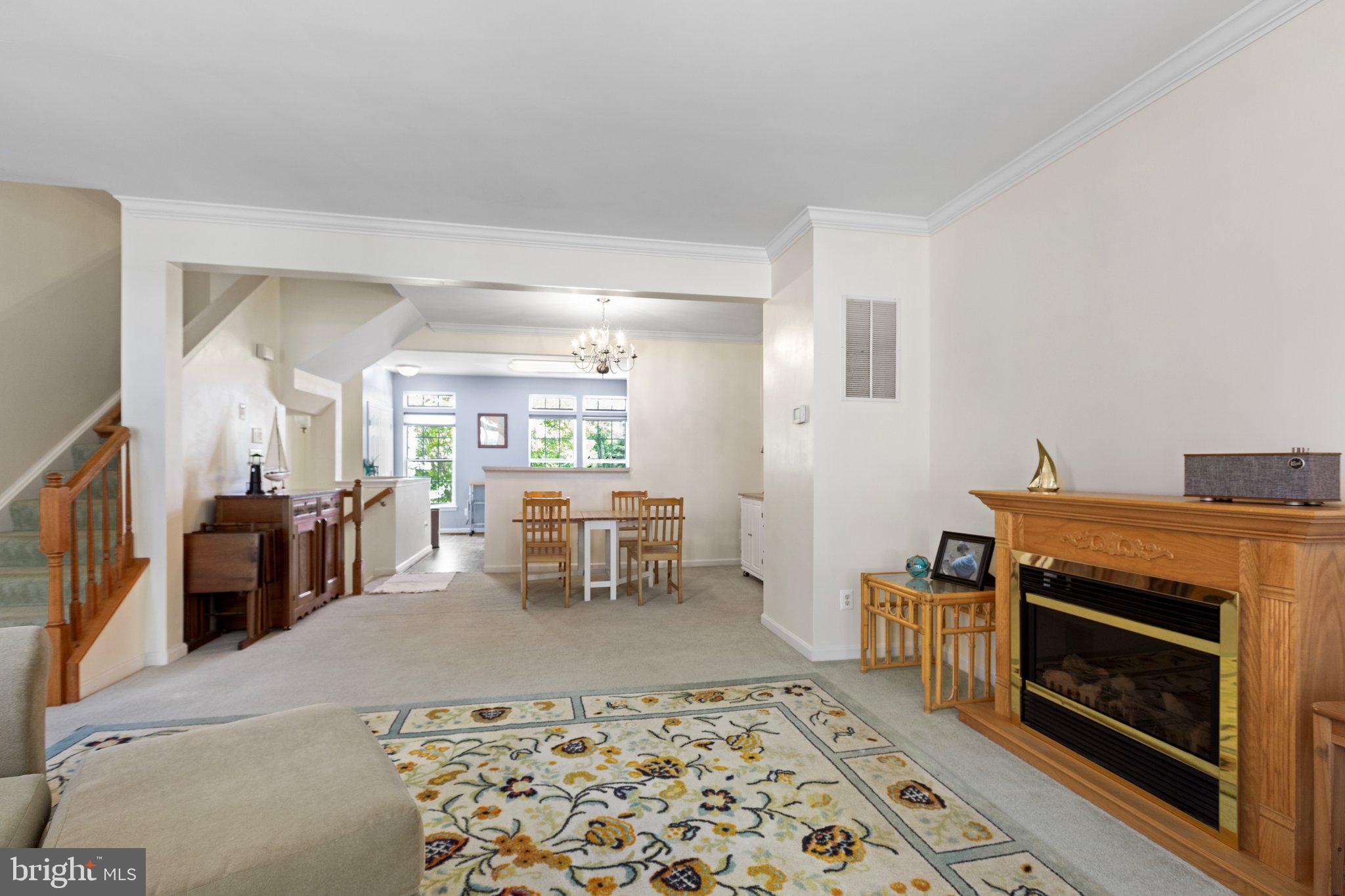 MONROE POINT - Residential