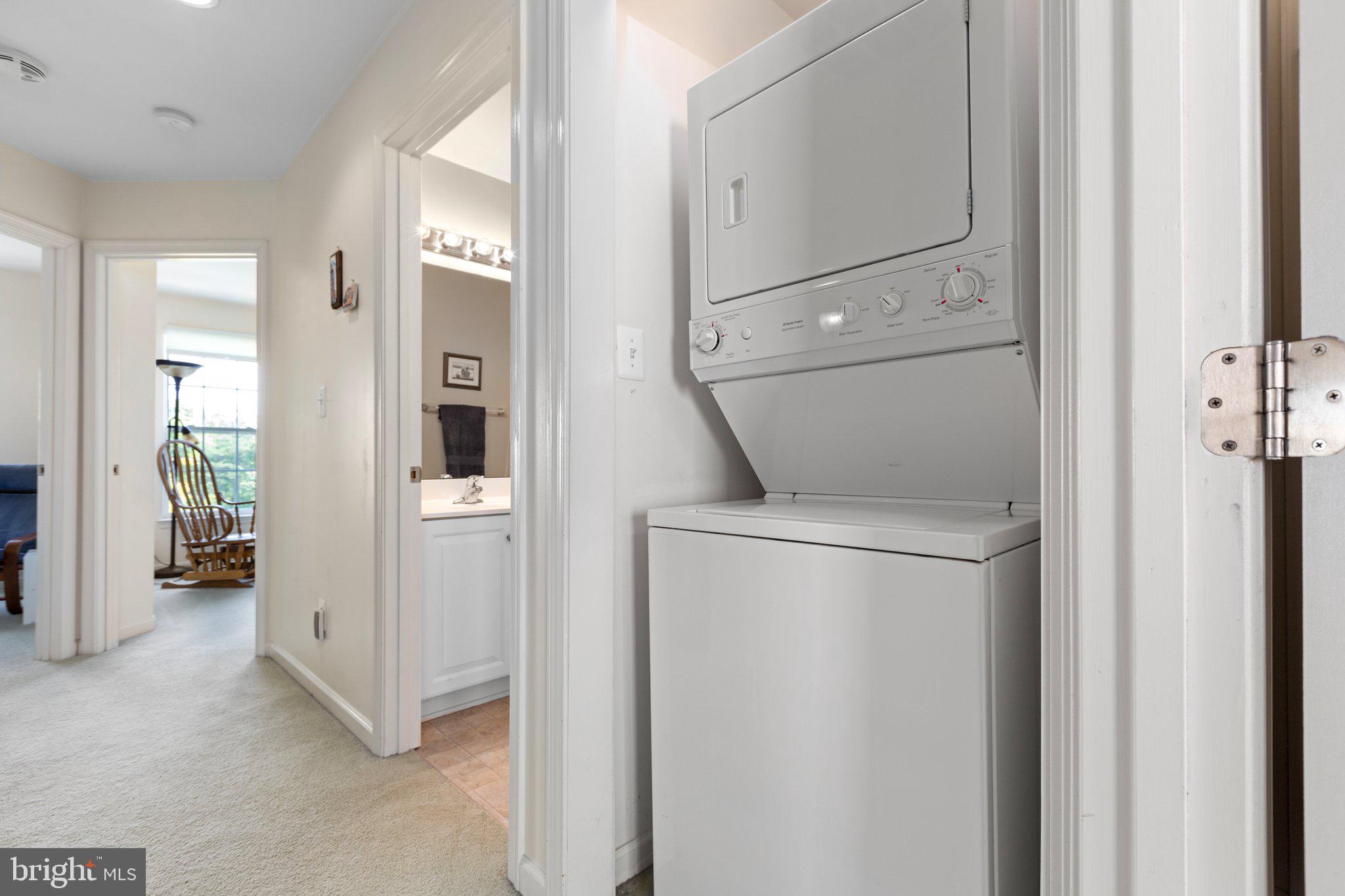 MONROE POINT - Residential