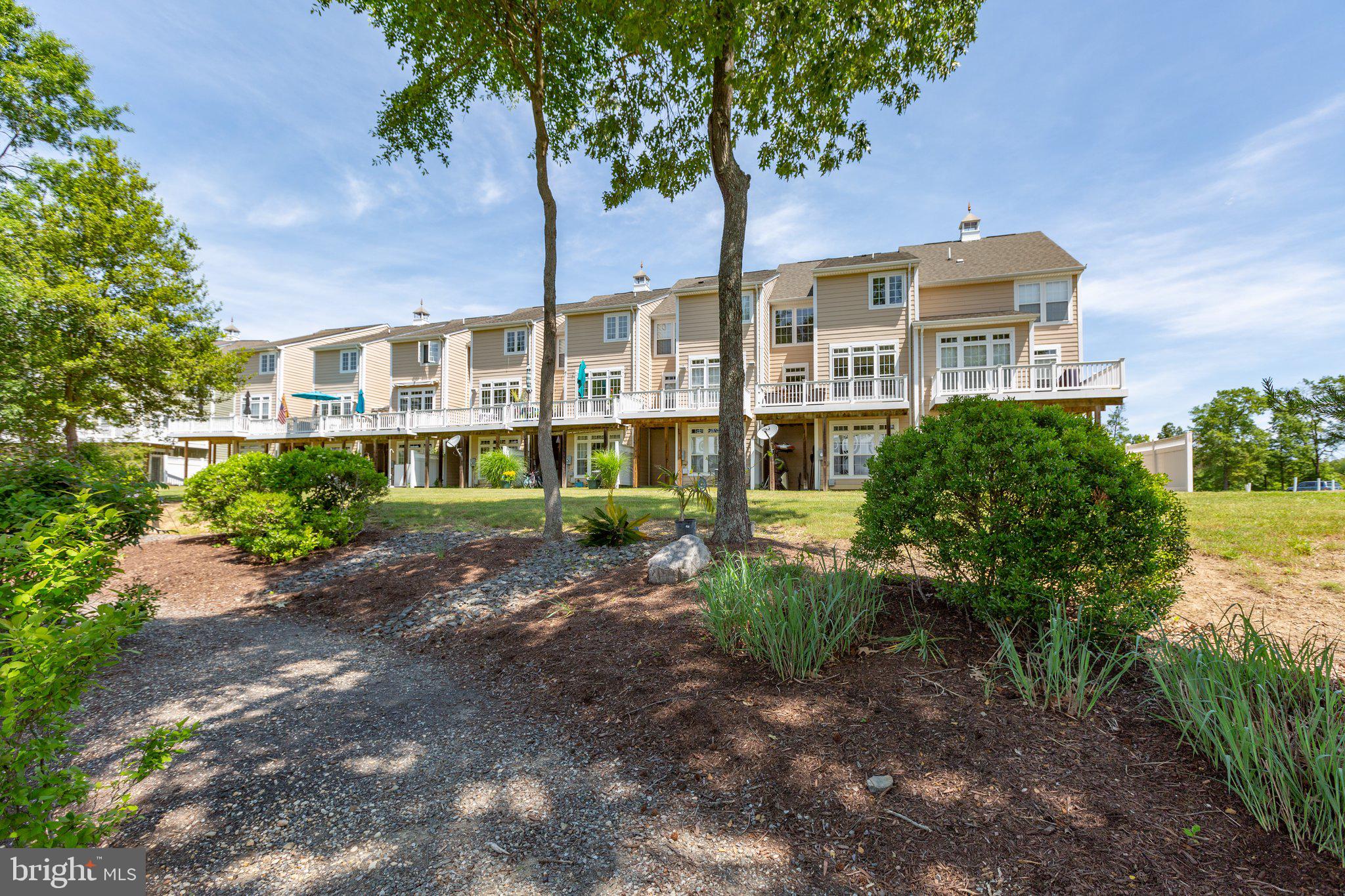 MONROE POINT - Residential