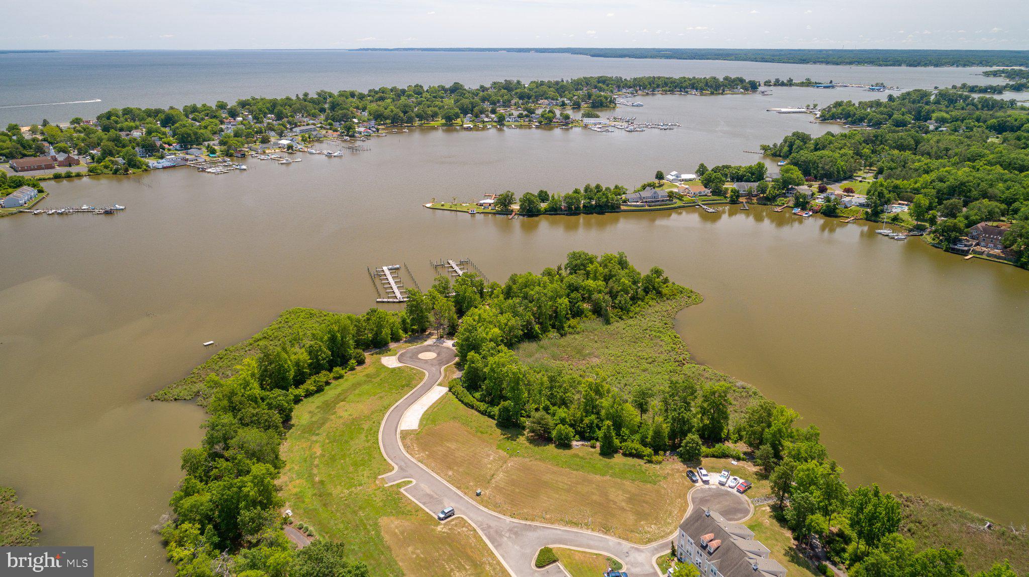 MONROE POINT - Residential