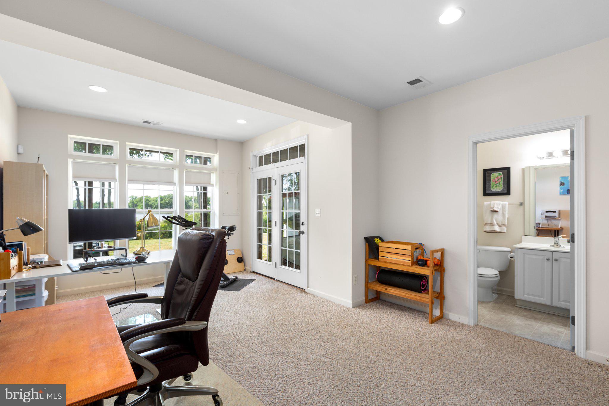 MONROE POINT - Residential