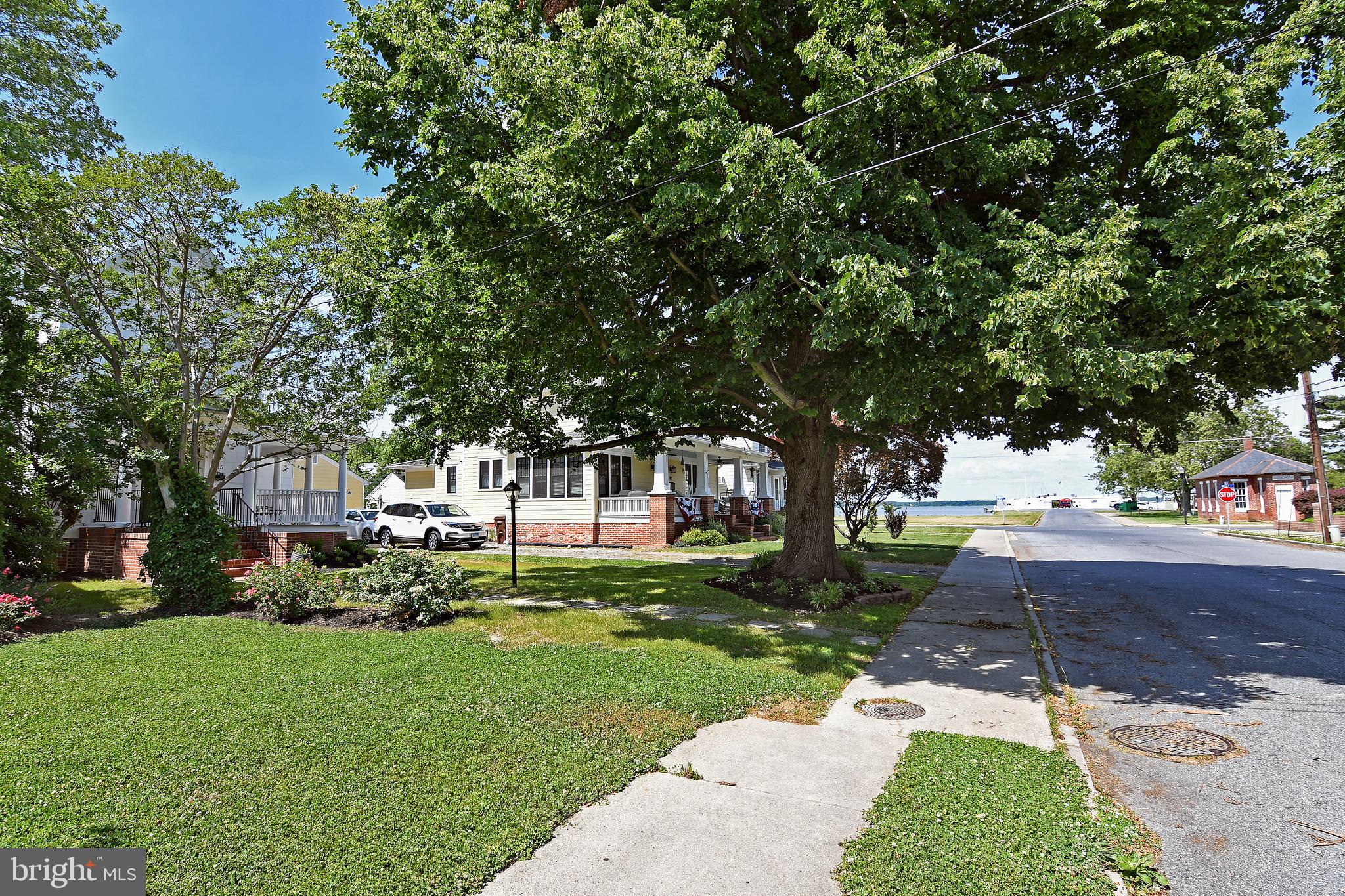 WEST END HISTORIC DISTRICT - Residential