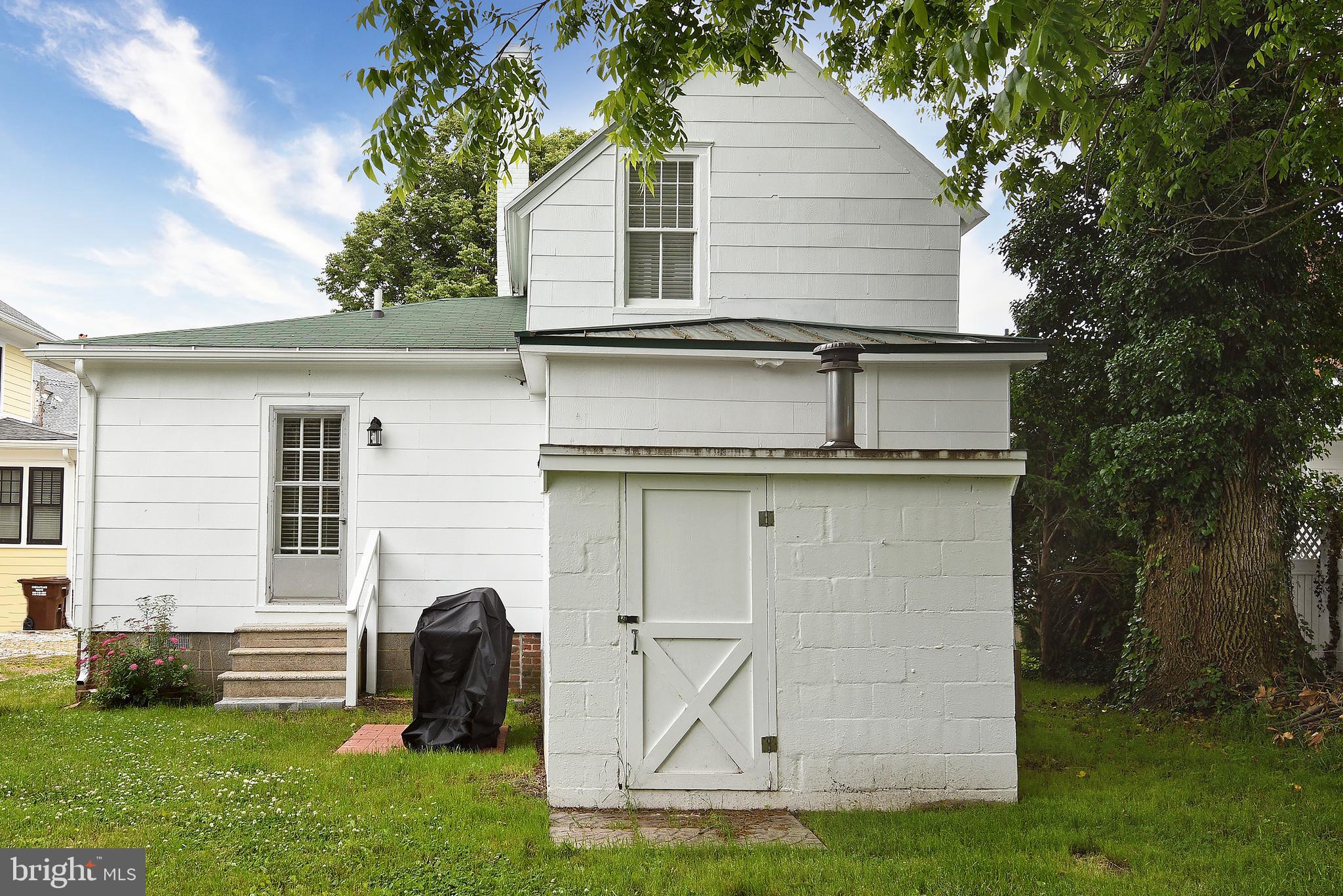 WEST END HISTORIC DISTRICT - Residential
