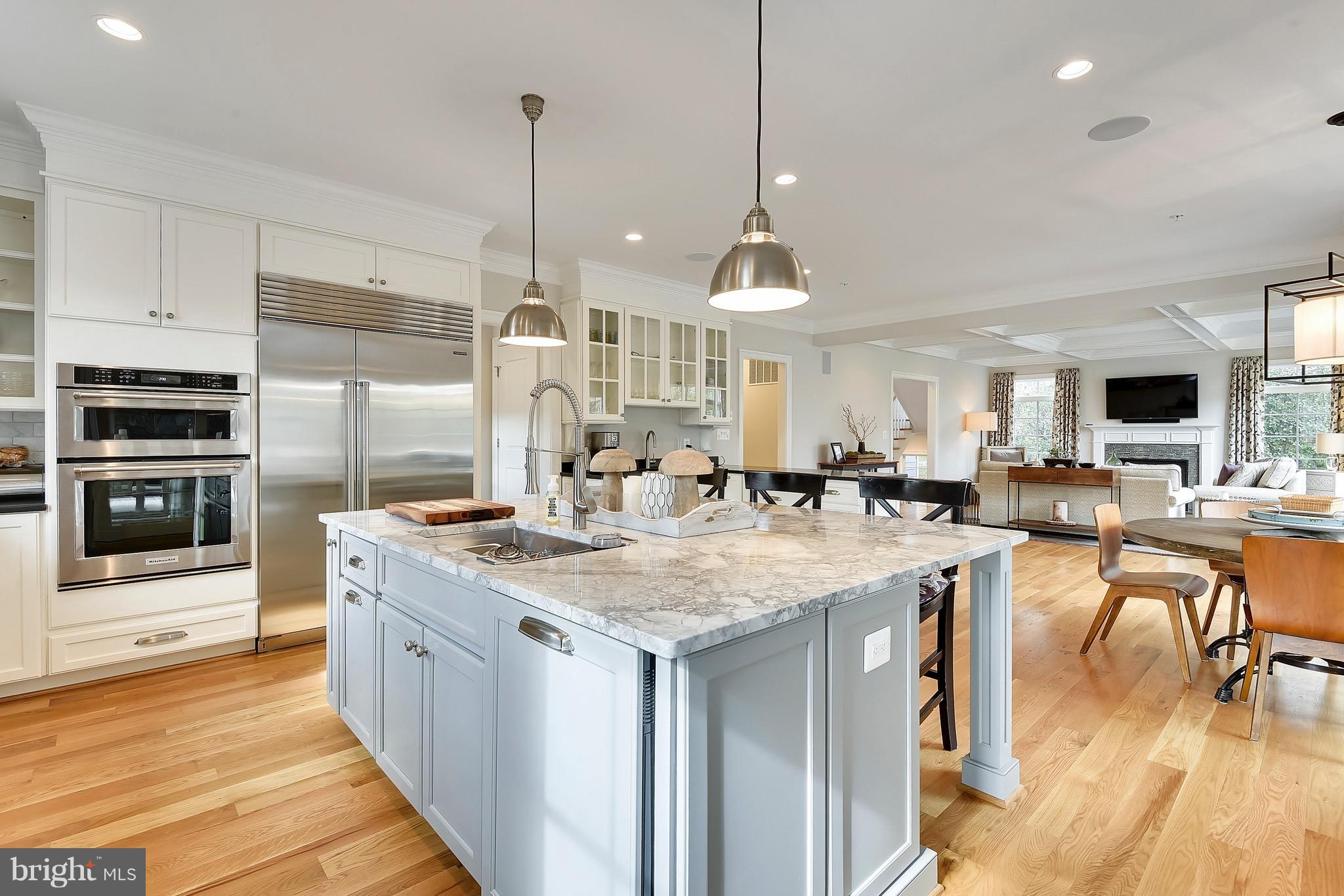 HILLMEAD - Residential